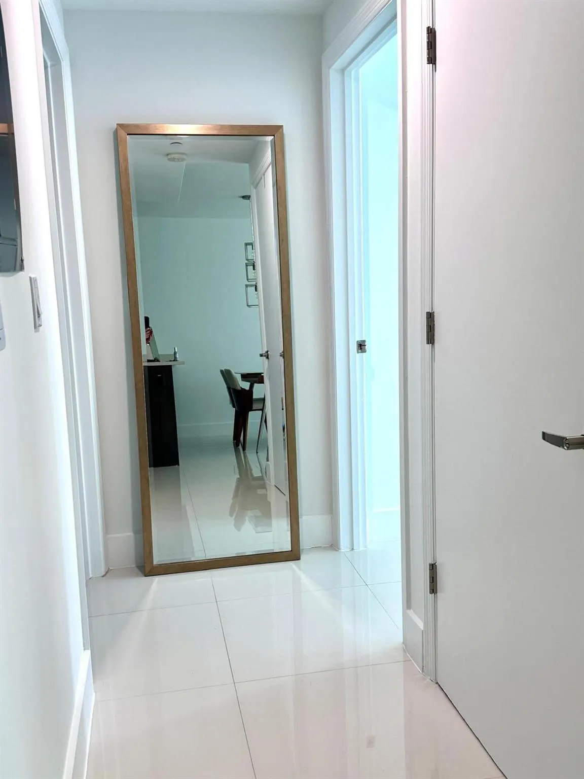 500 Brickell Avenue, #3606