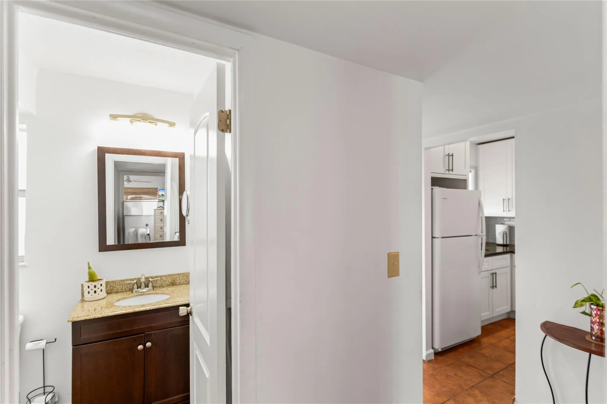 8280 Sunrise Lakes Blvd, #306