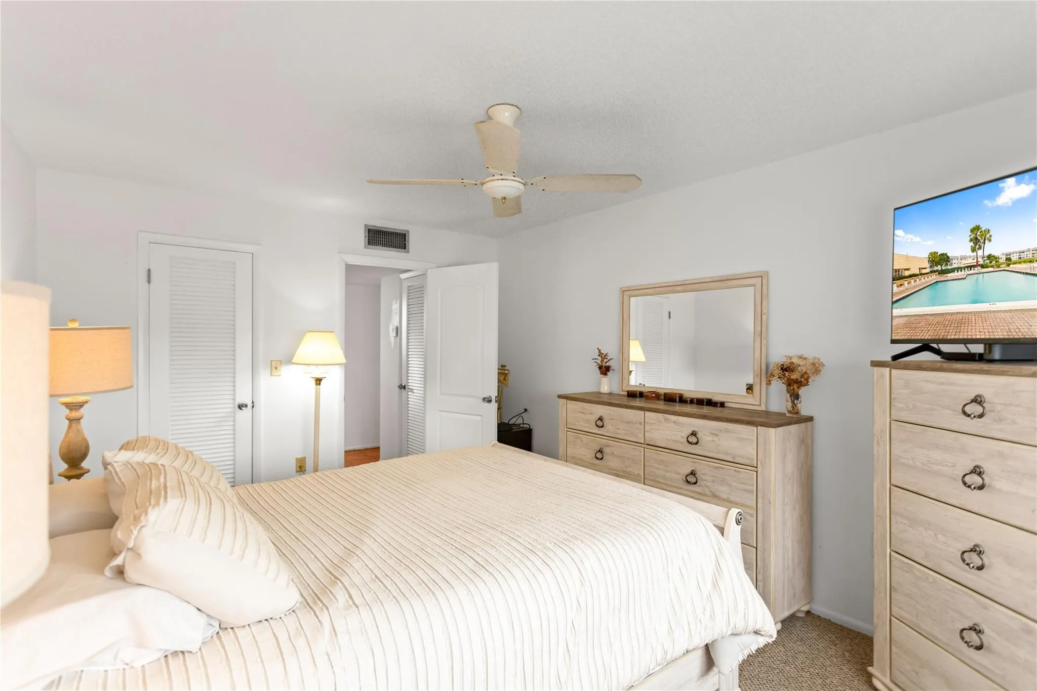 8280 Sunrise Lakes Blvd, #306