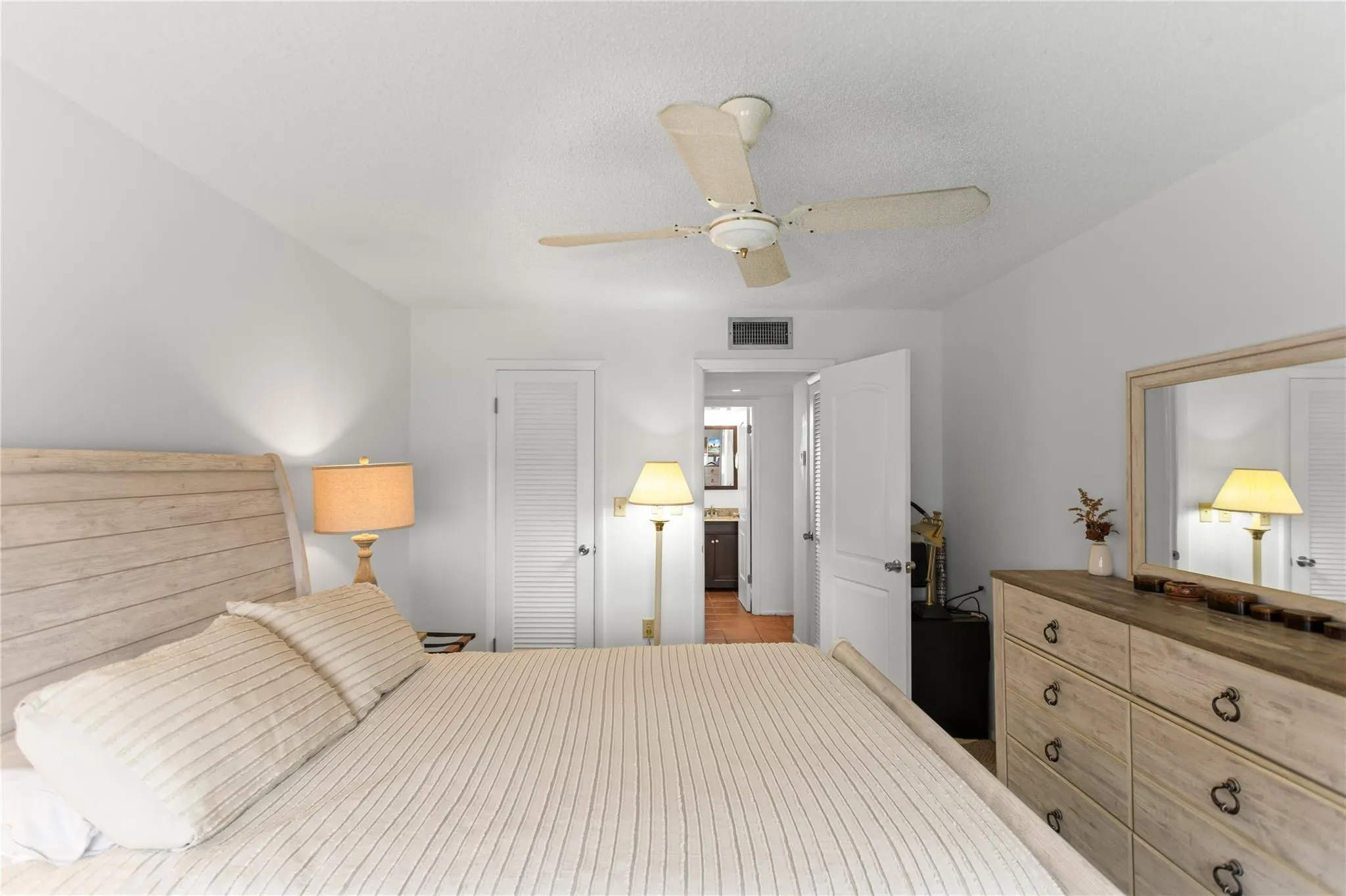 8280 Sunrise Lakes Blvd, #306