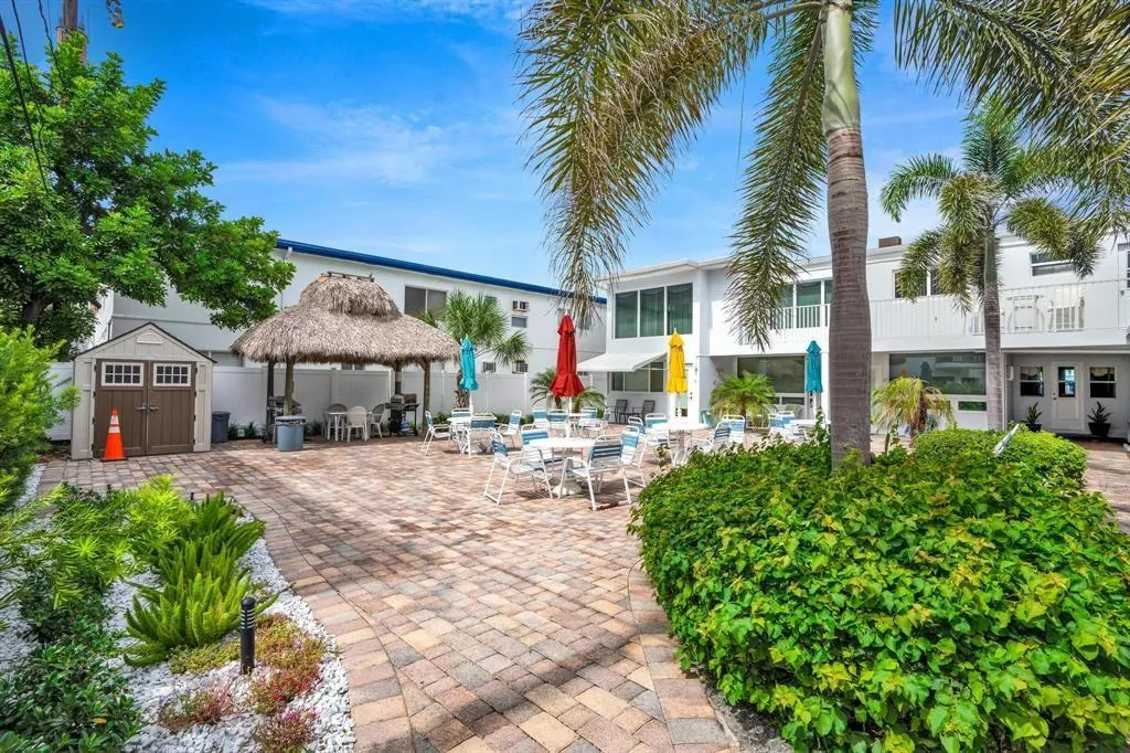 4228 N Ocean blvd, #14