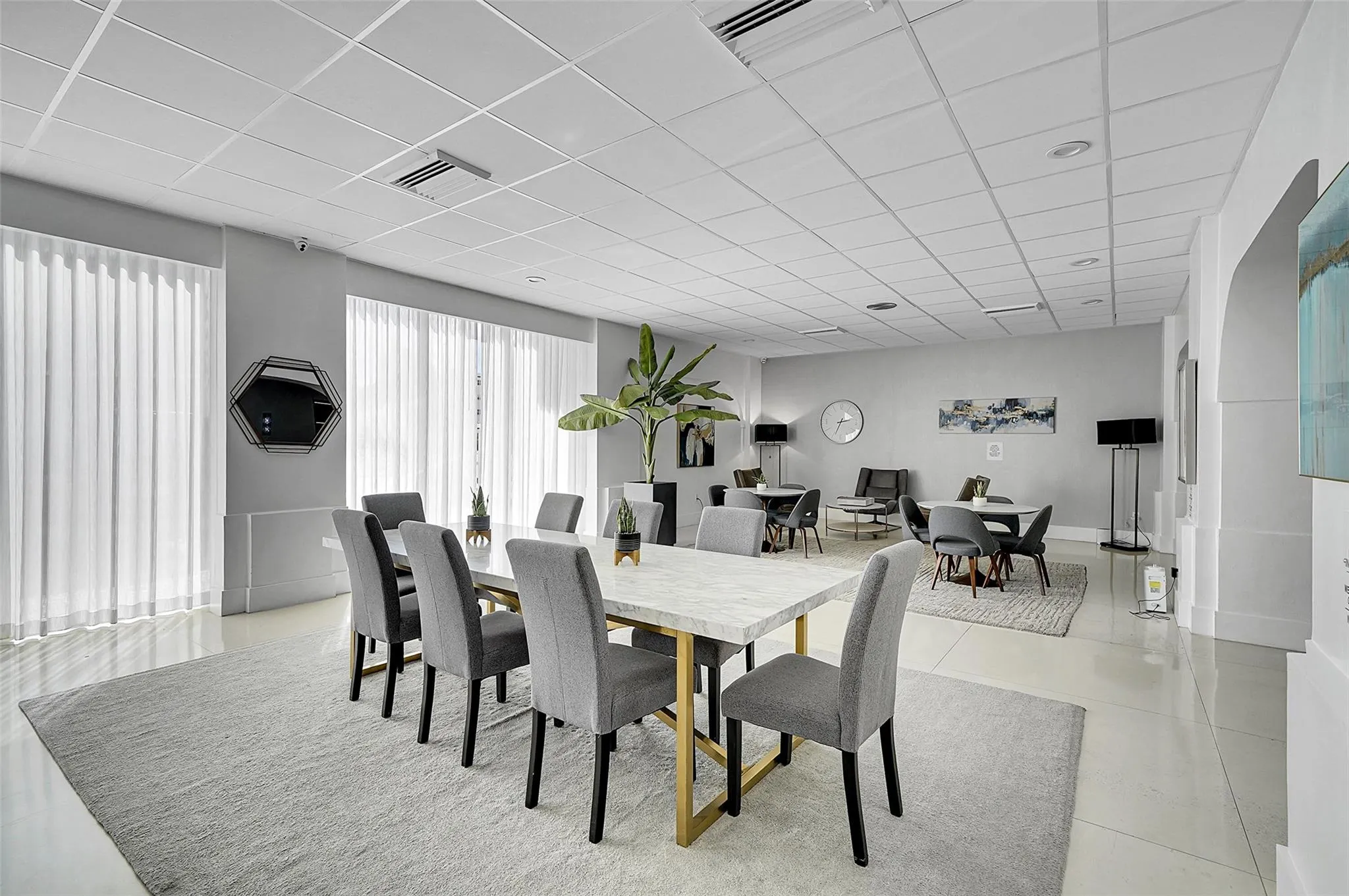 3140 S Ocean Dr, #609