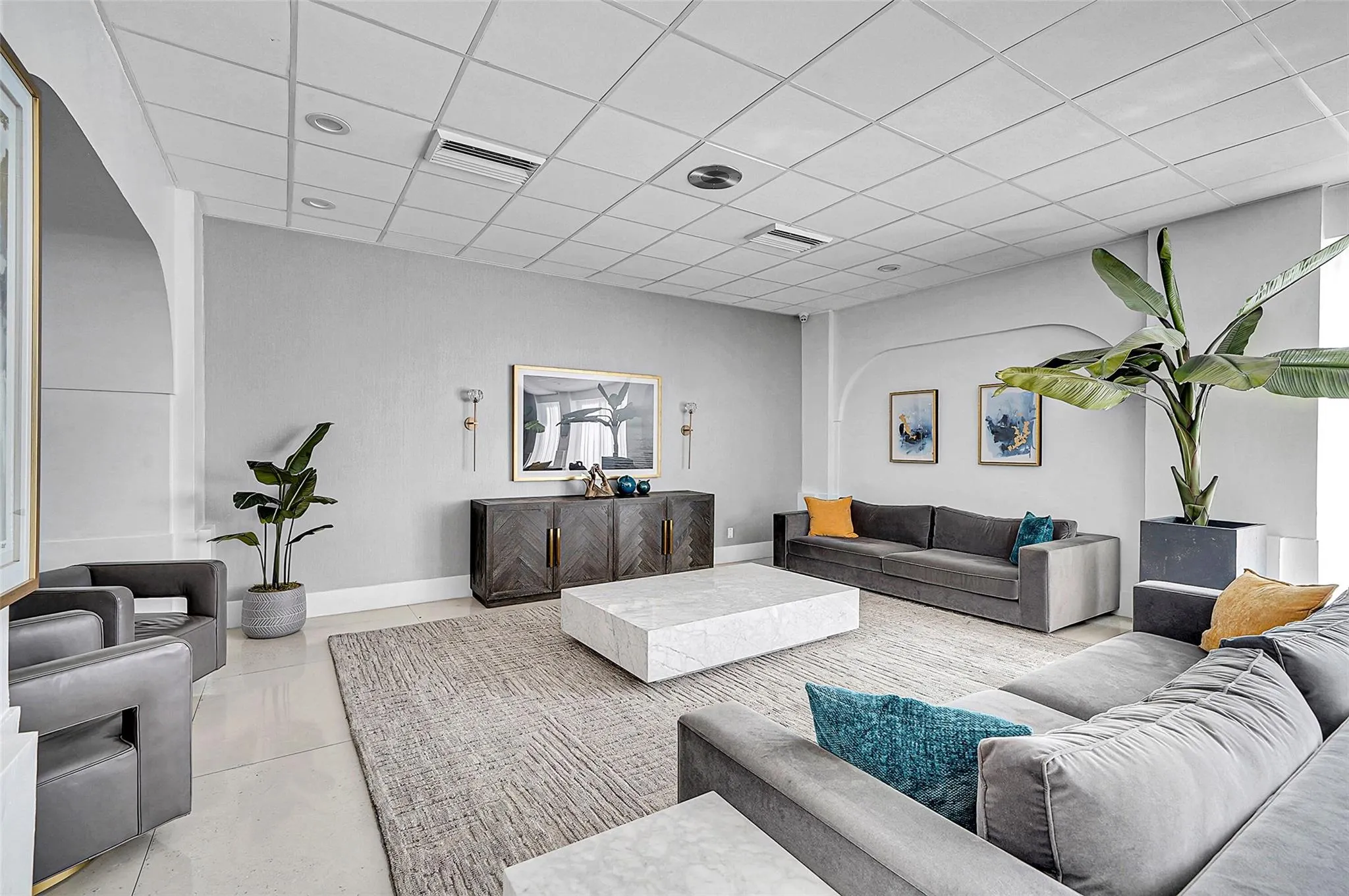 3140 S Ocean Dr, #609