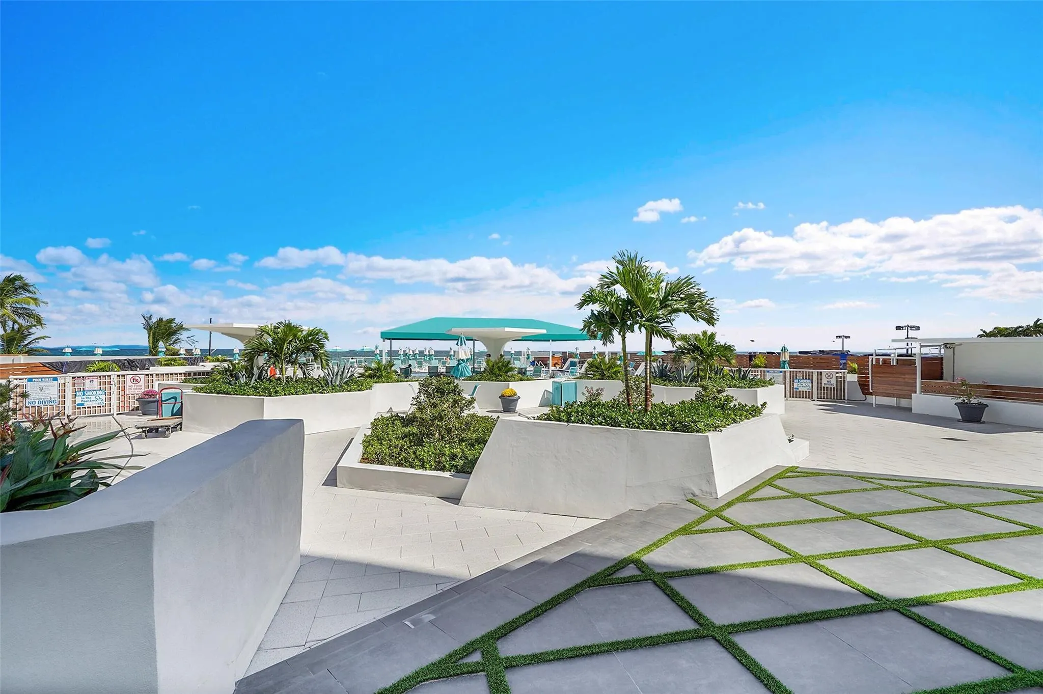 3140 S Ocean Dr, #609