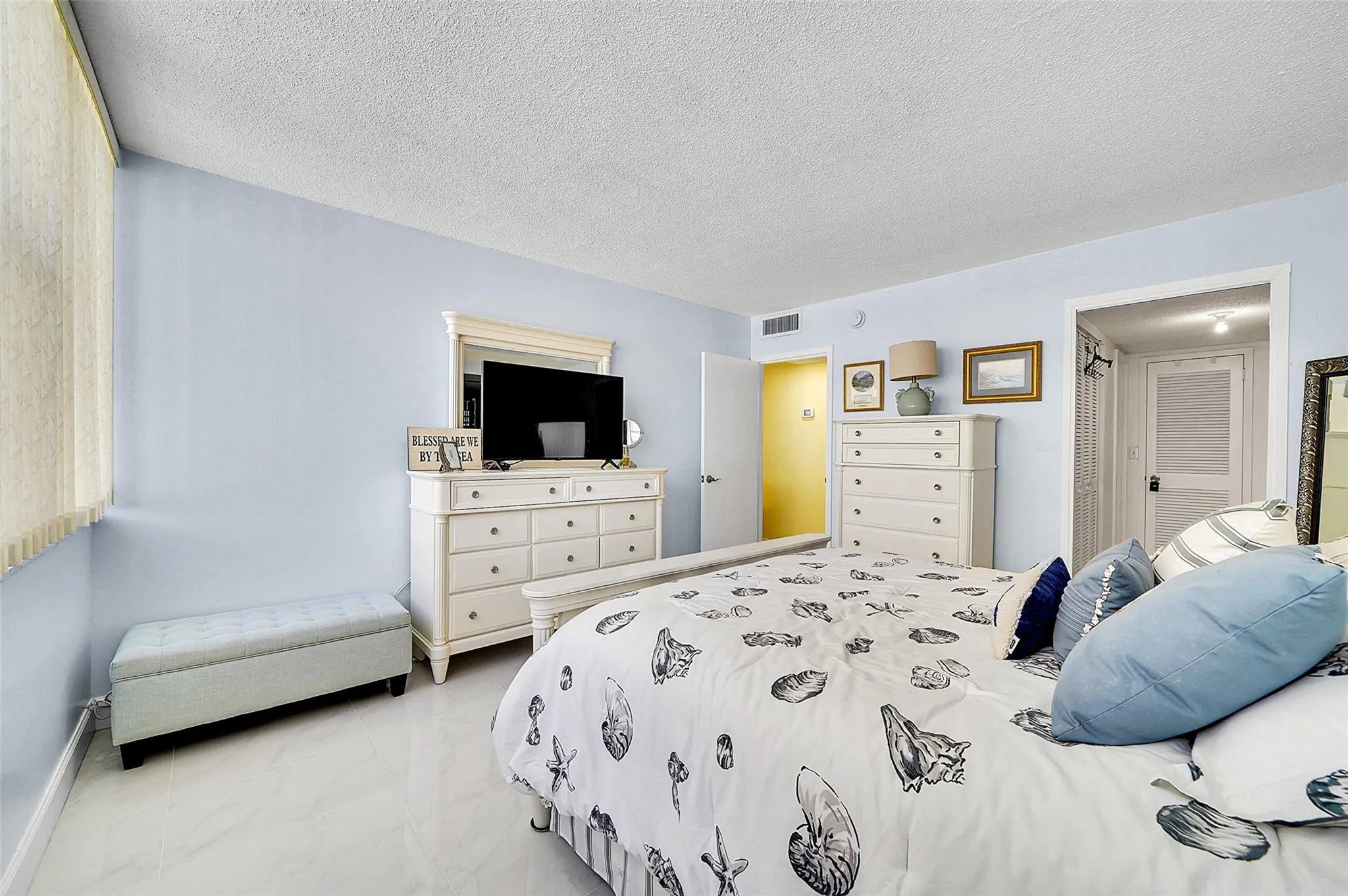 3140 S Ocean Dr, #609