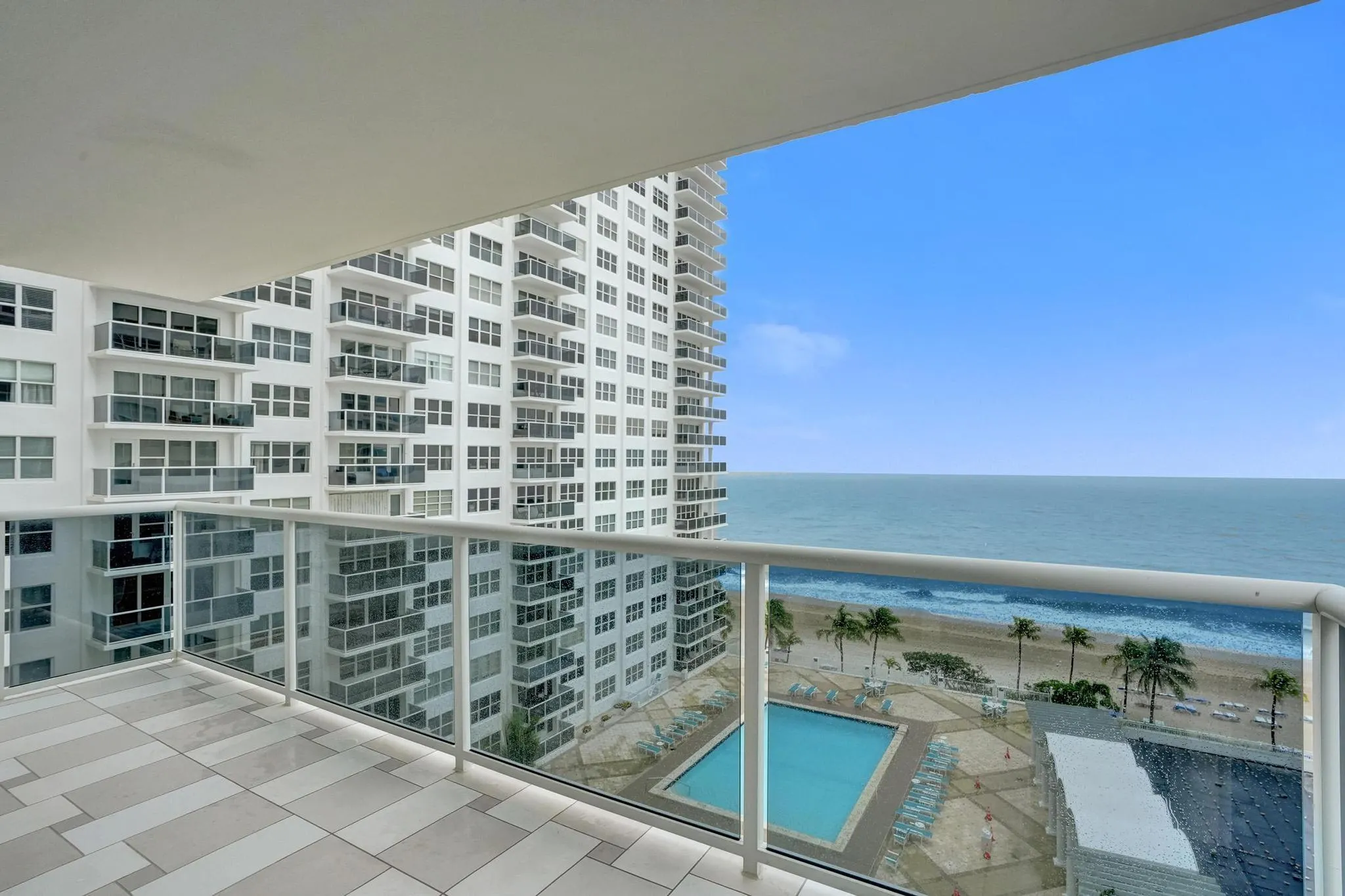3500 Galt Ocean Dr, #807