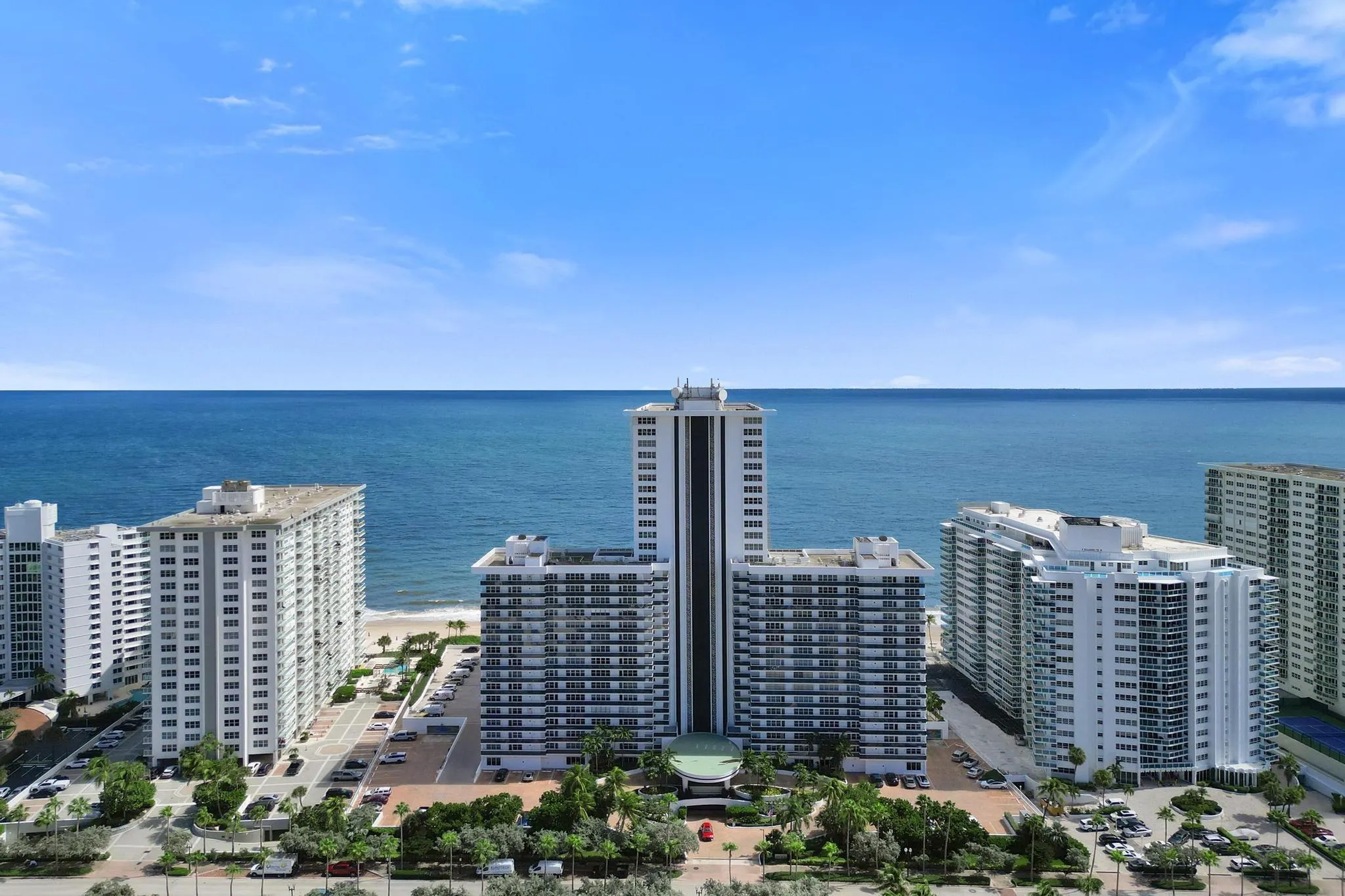 3500 Galt Ocean Dr, #807