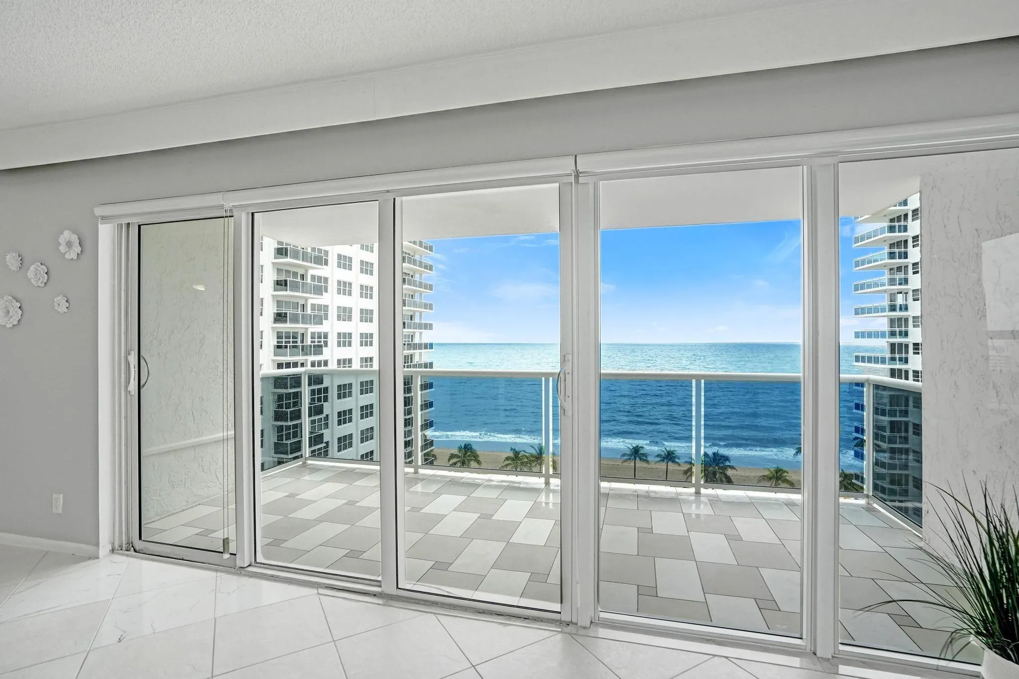 3500 Galt Ocean Dr, #807