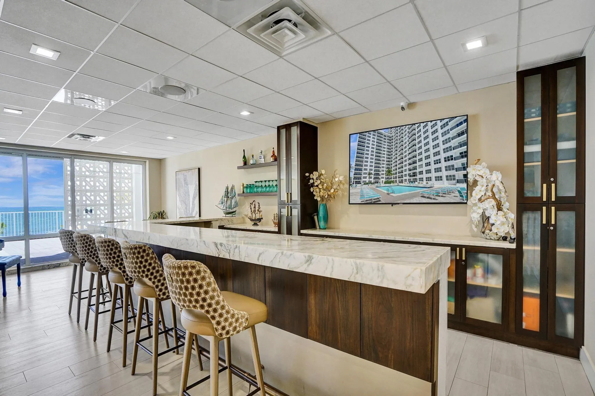 3500 Galt Ocean Dr, #807