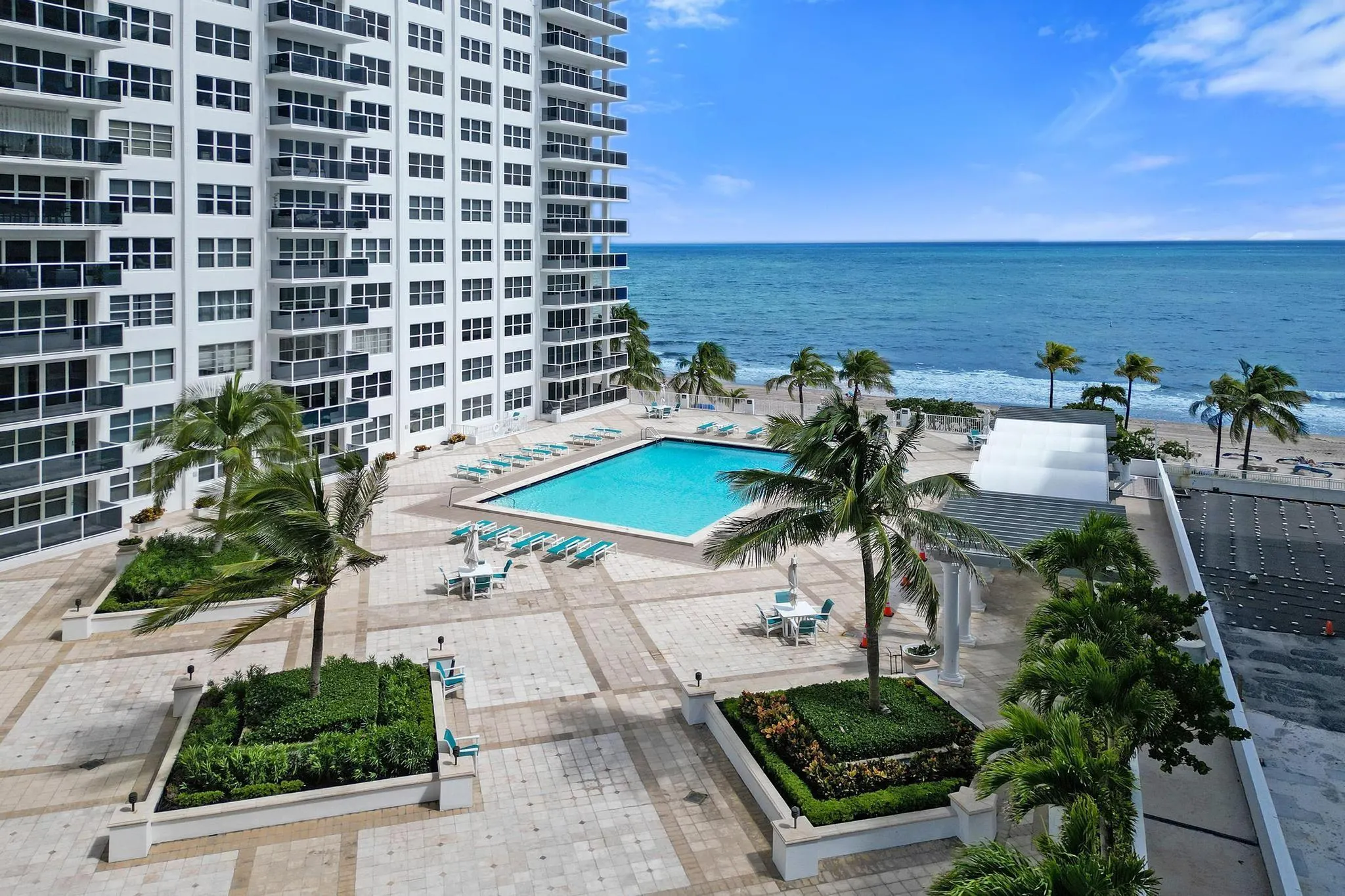 3500 Galt Ocean Dr, #807