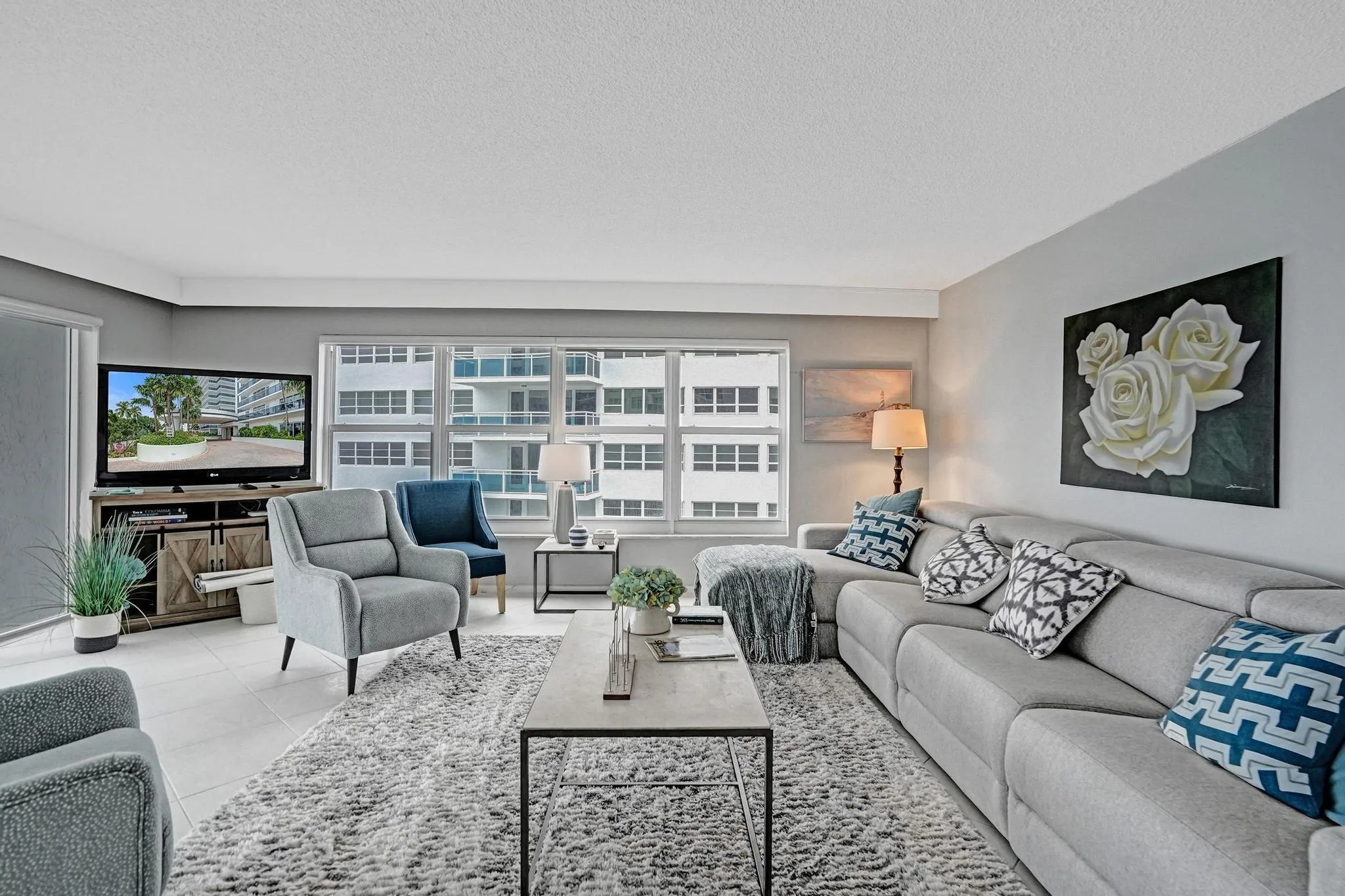 3500 Galt Ocean Dr, #807