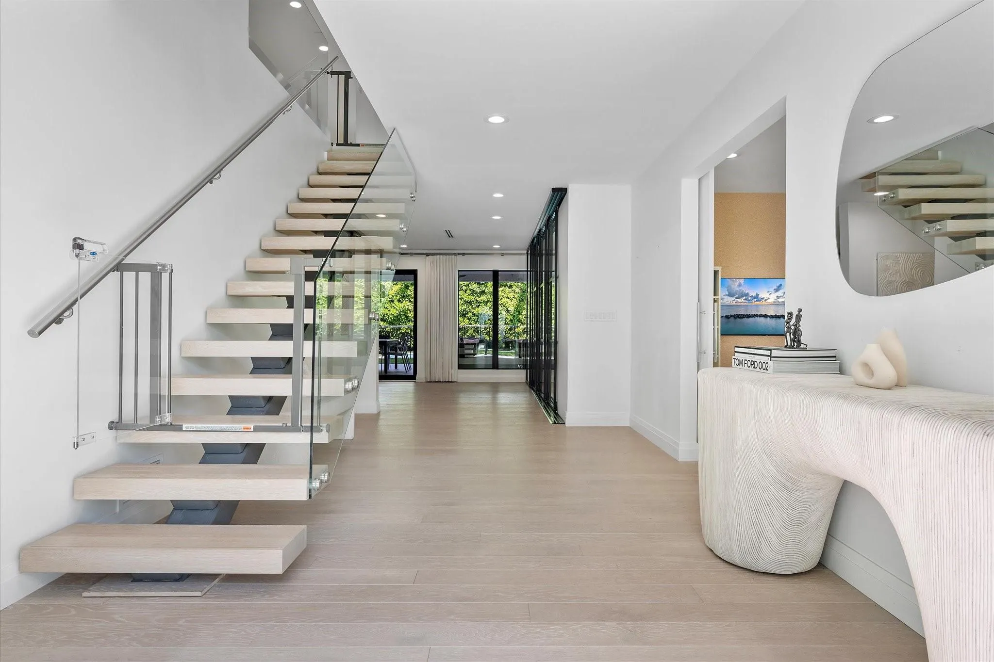 9 Tahoe Ln