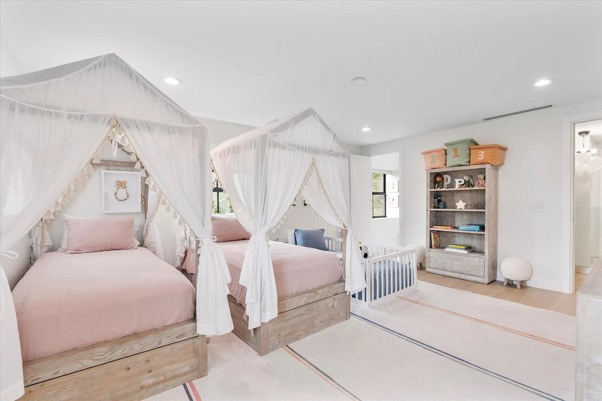 9 Tahoe Ln