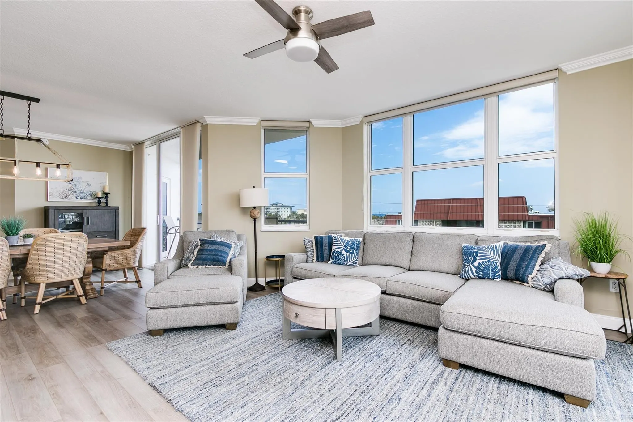 191 S Ocean Dr, #513