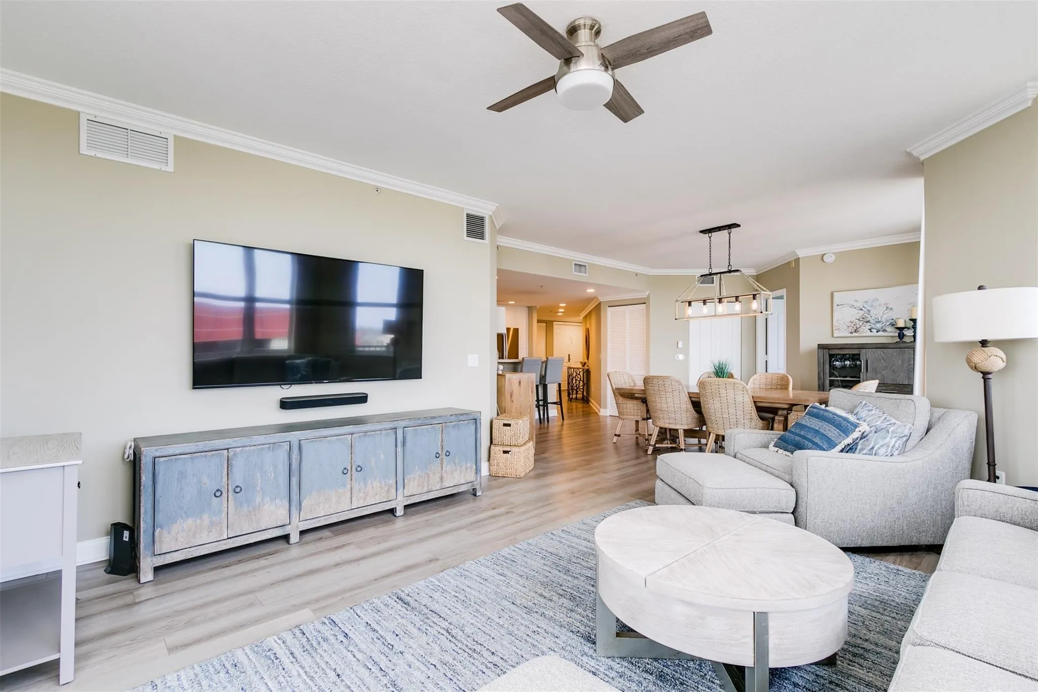 191 S Ocean Dr, #513