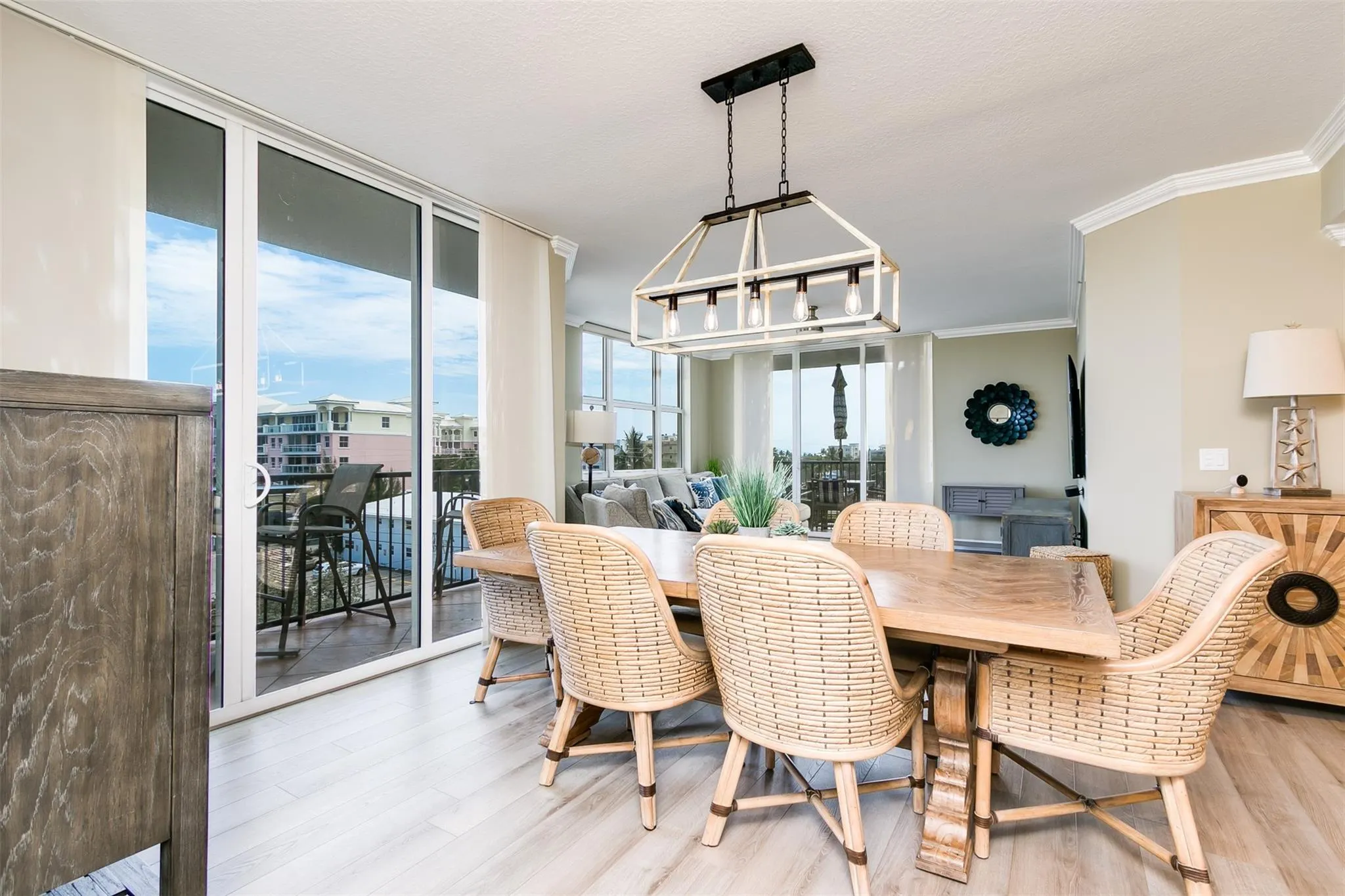 191 S Ocean Dr, #513