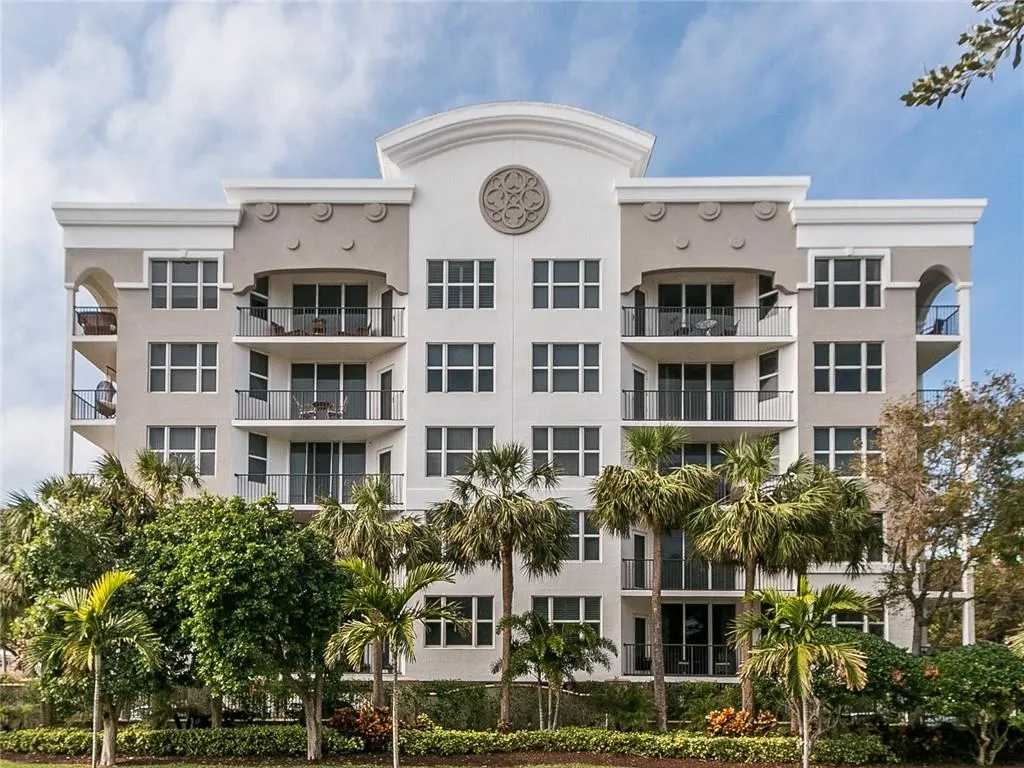 191 S Ocean Dr, #513