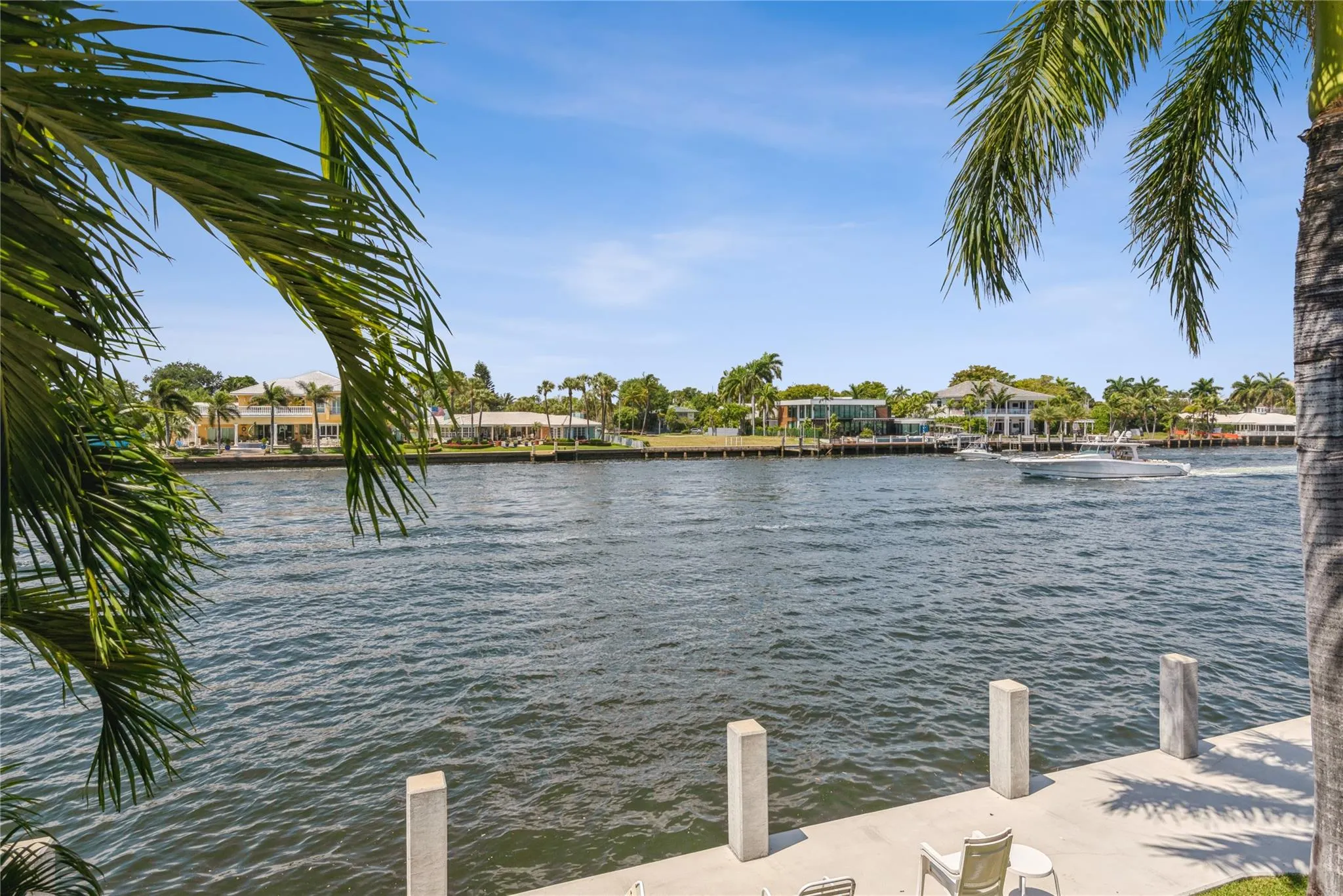 561 Bayshore Dr, #1