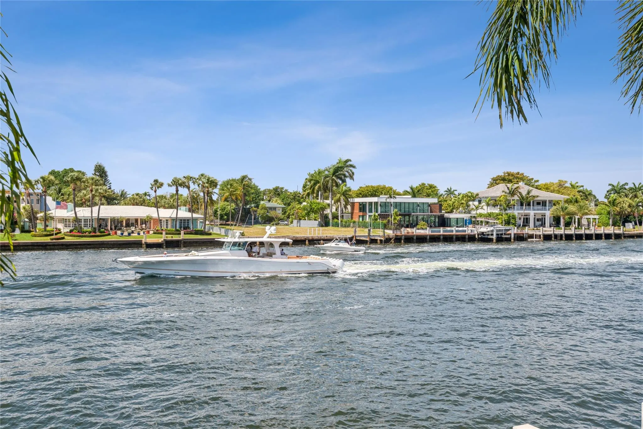 561 Bayshore Dr, #1