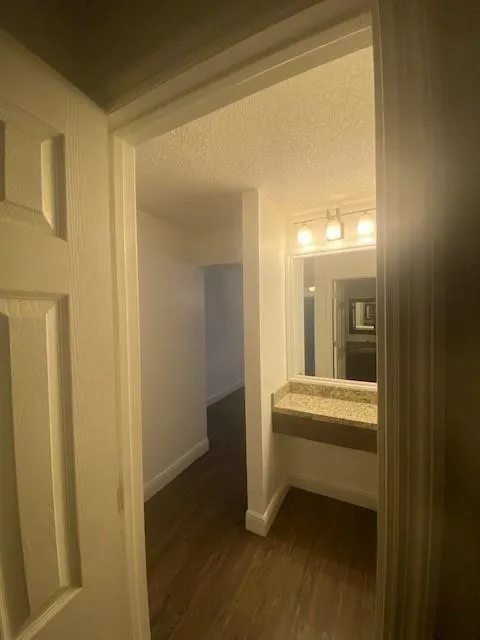 871 NW 81st, #1