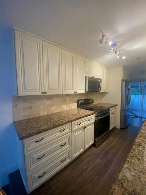 871 NW 81st, #1