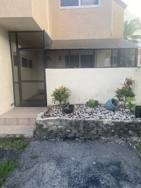 871 NW 81st, #1