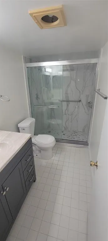9421 SW Evergreen Pl, #102