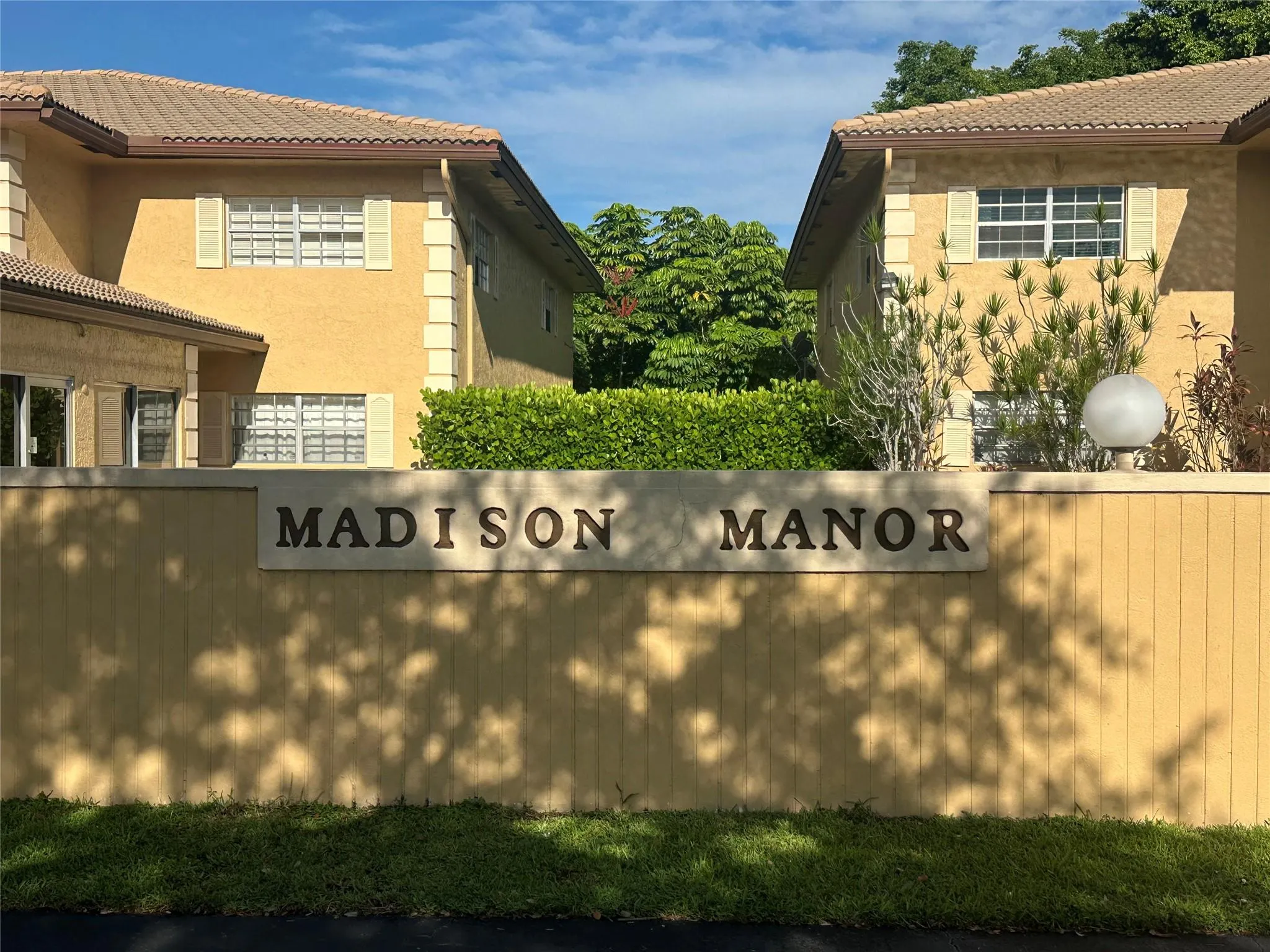 3034 Coral Springs Dr, #202
