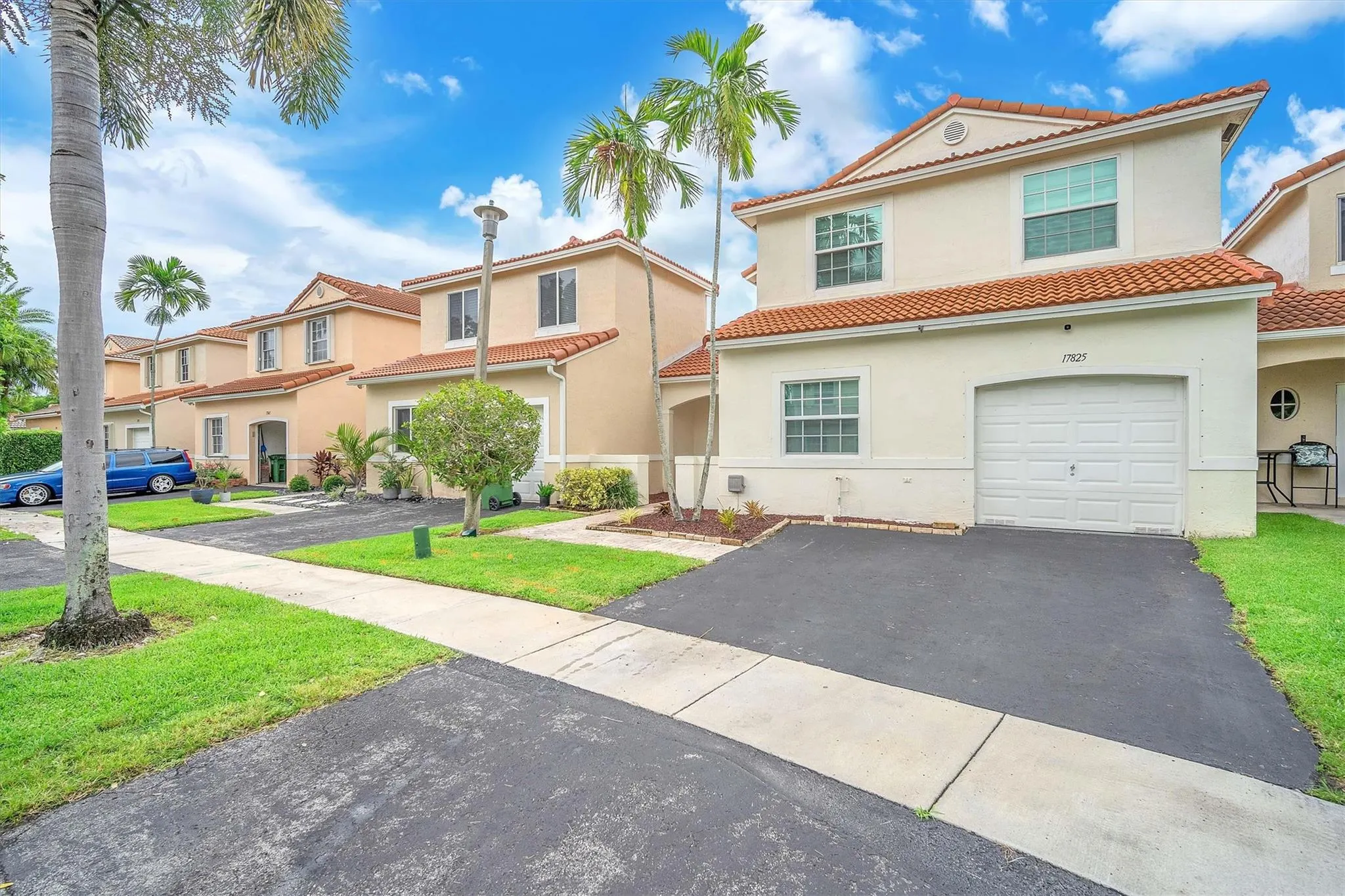 17825 SW 10 th CT, #17825