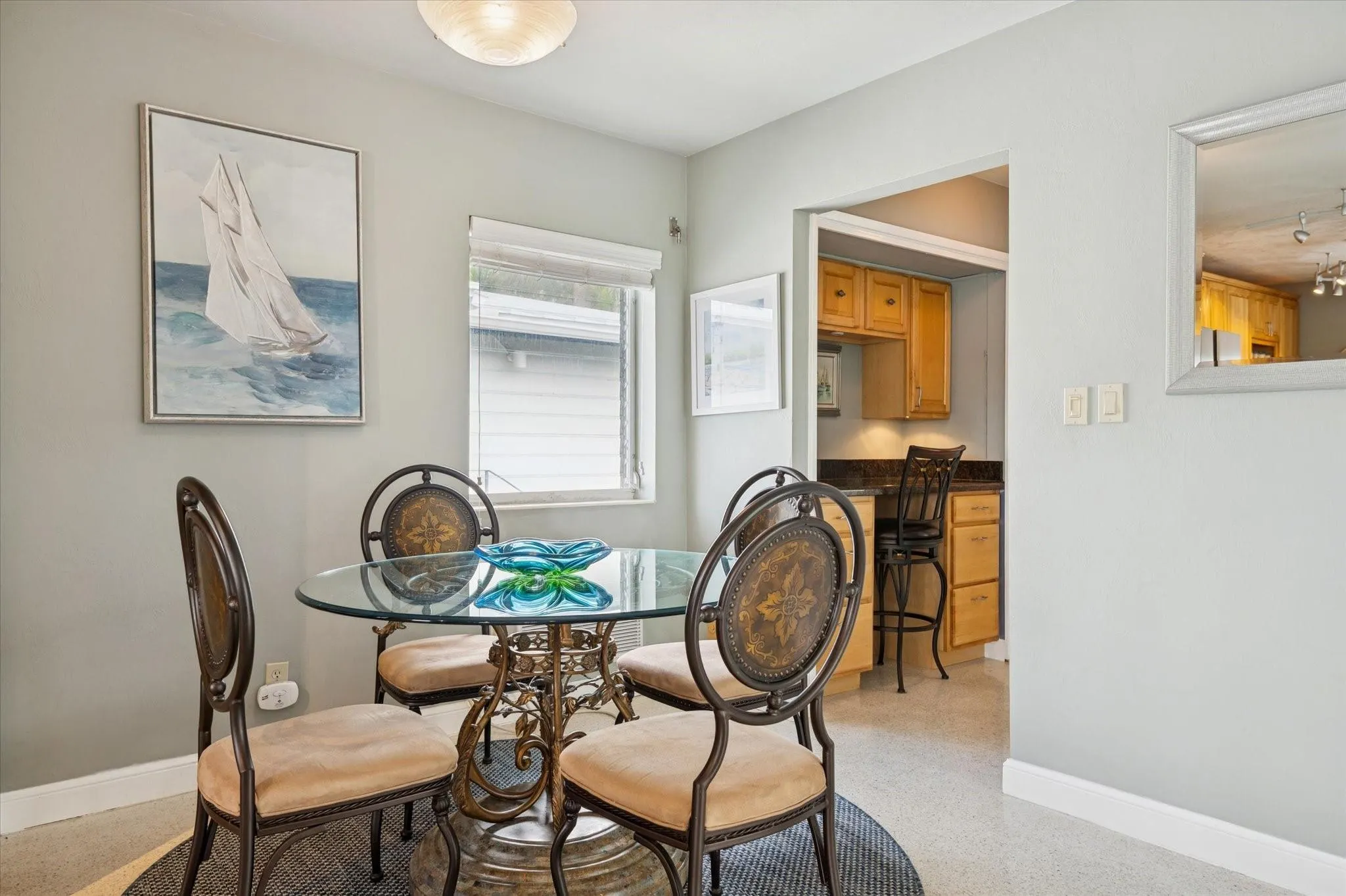 561 Bayshore Dr, #1