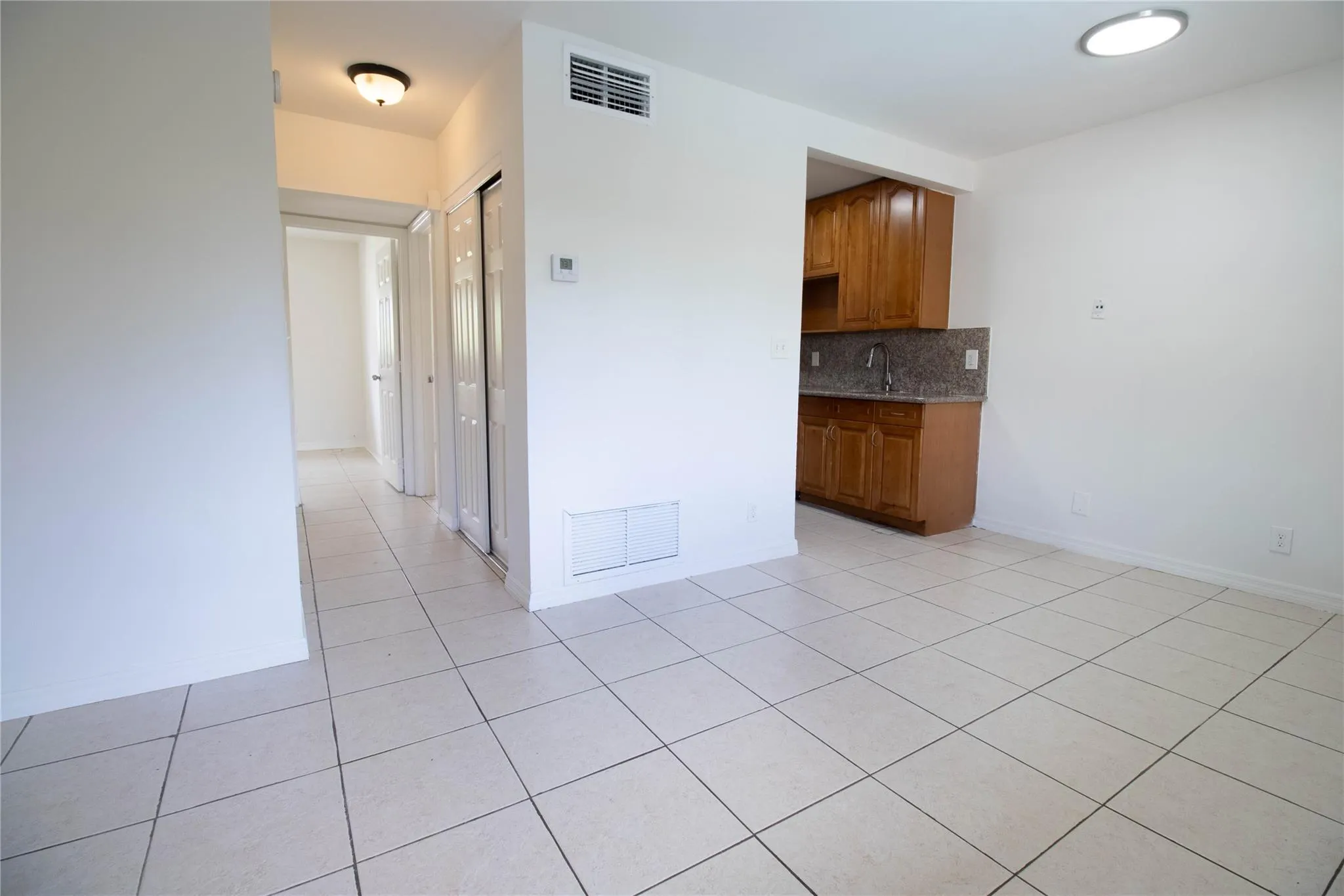 1727 Liberty Street, #18
