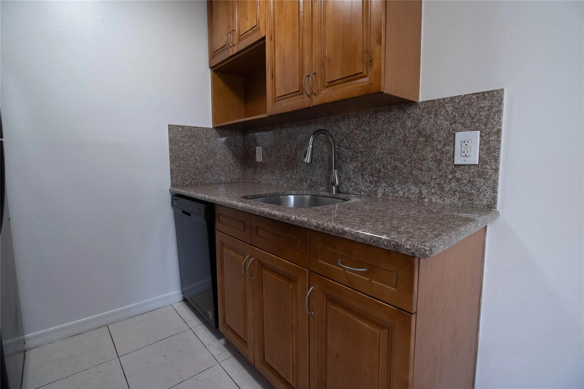 1727 Liberty Street, #18