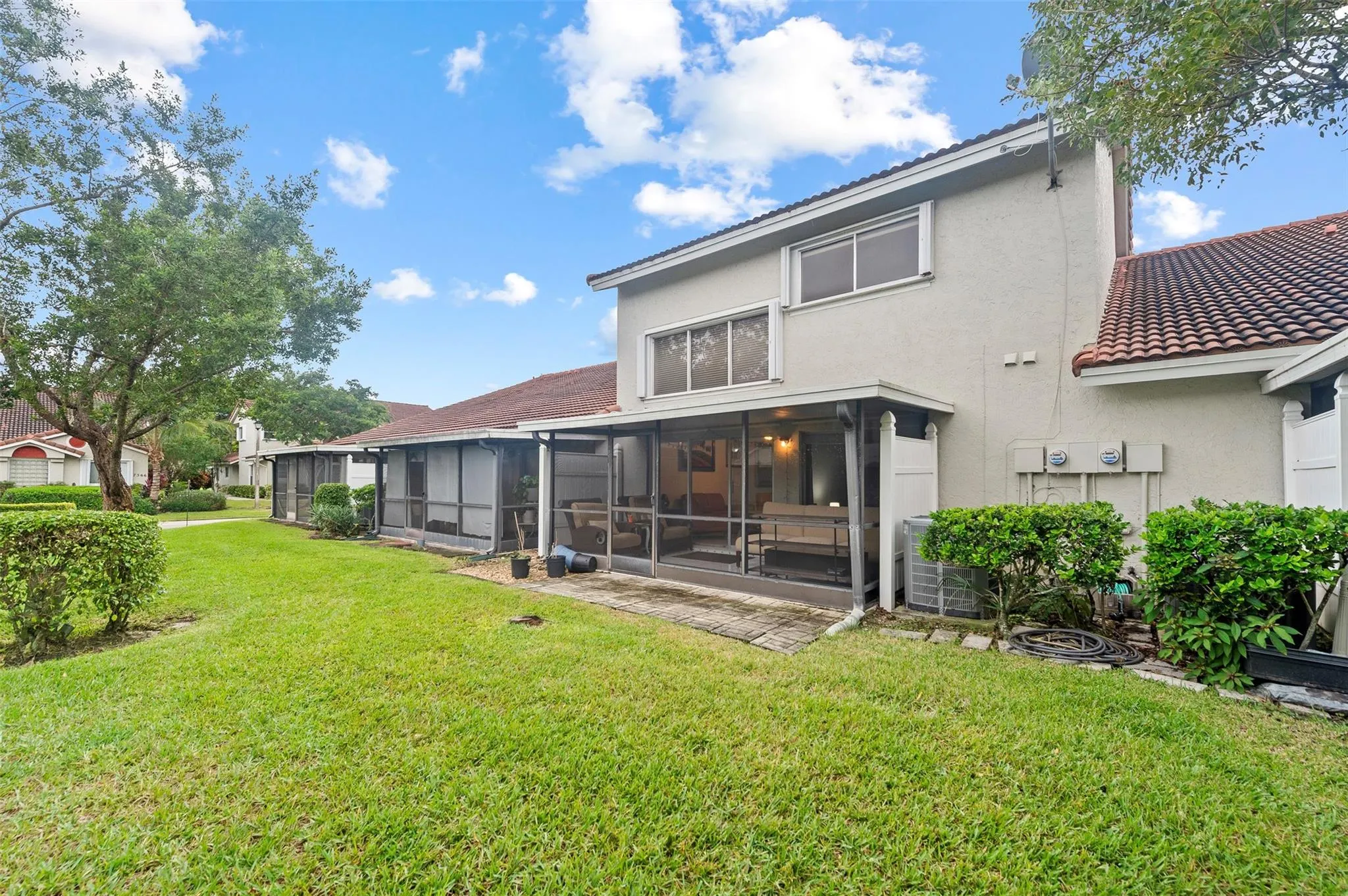 7602 Pinewalk Dr, #154