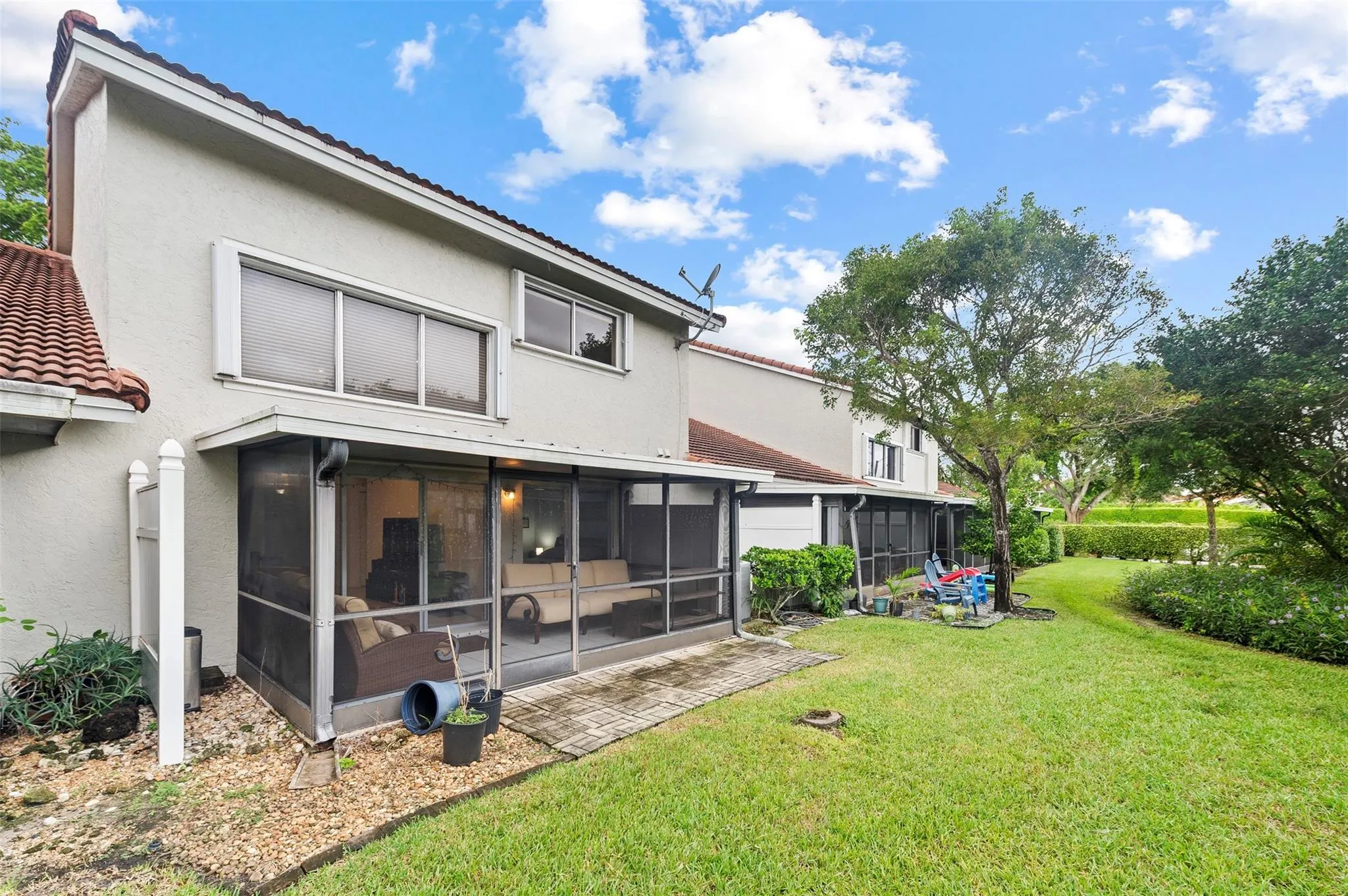 7602 Pinewalk Dr, #154