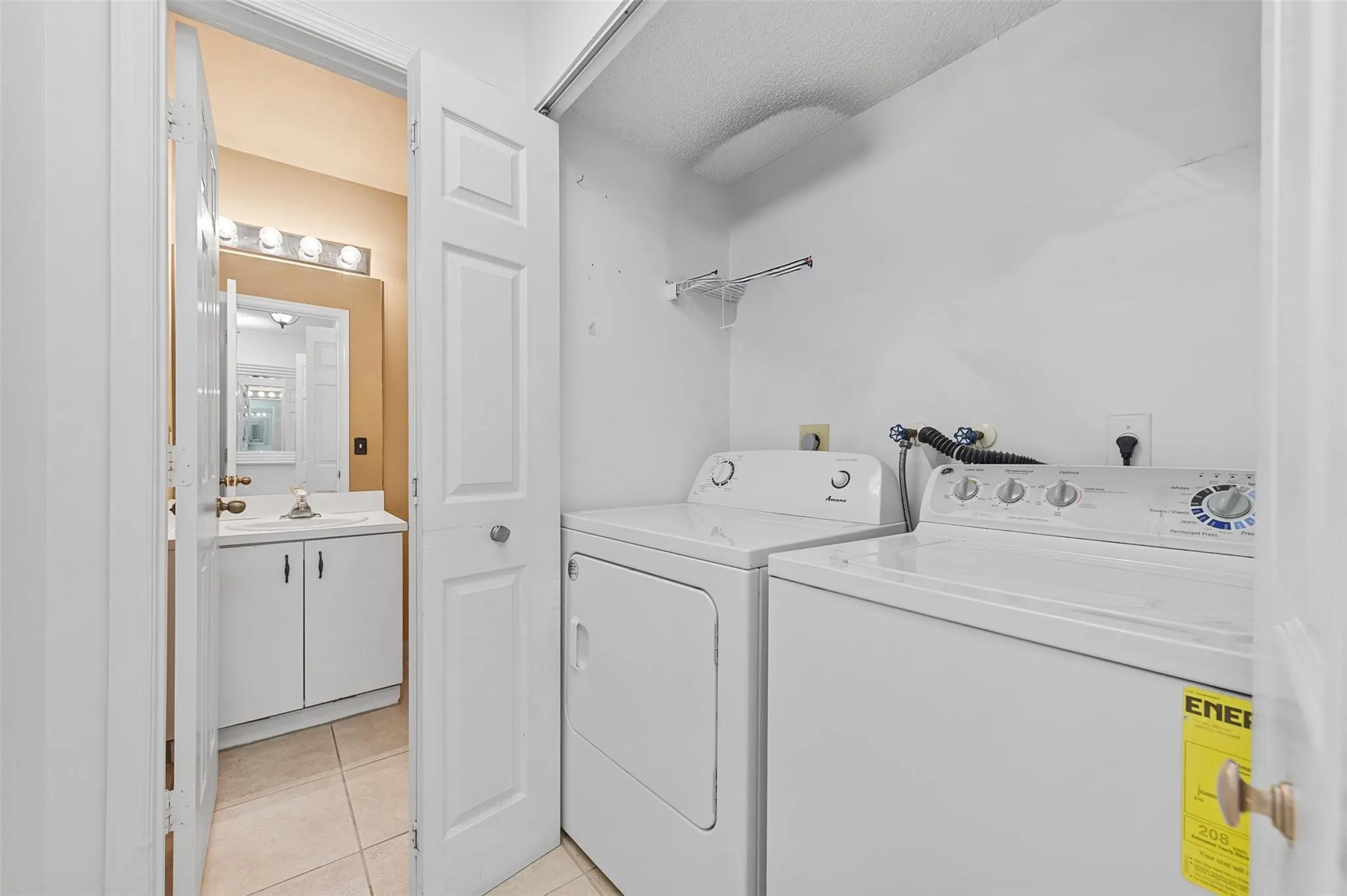 7602 Pinewalk Dr, #154