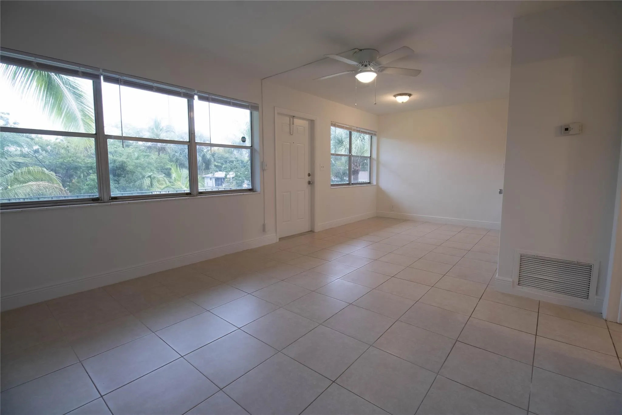 400 SW 7th Ave, #8