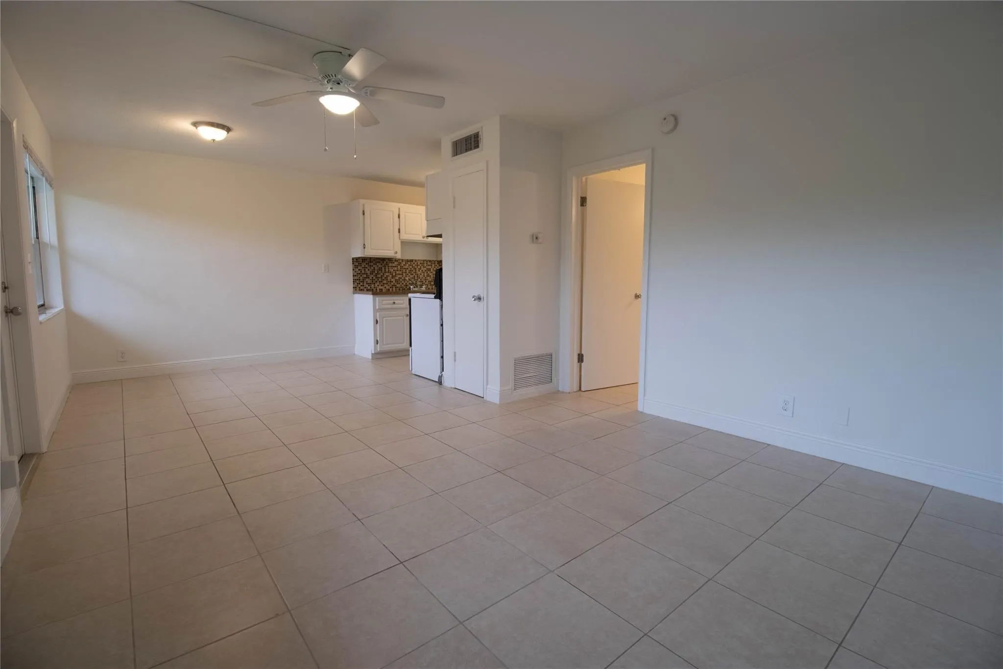 400 SW 7th Ave, #8