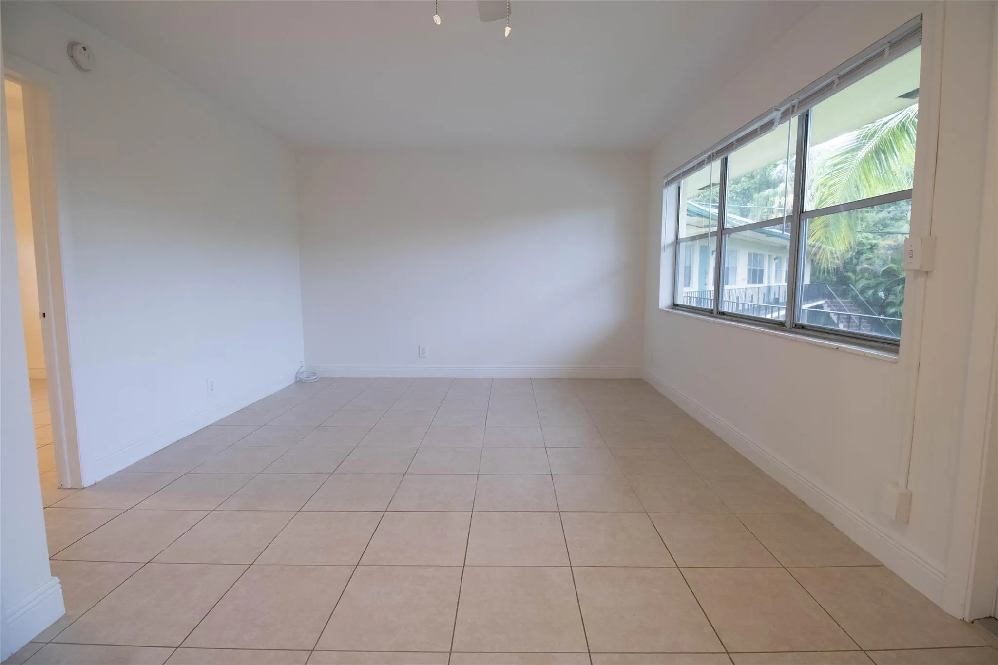 400 SW 7th Ave, #8