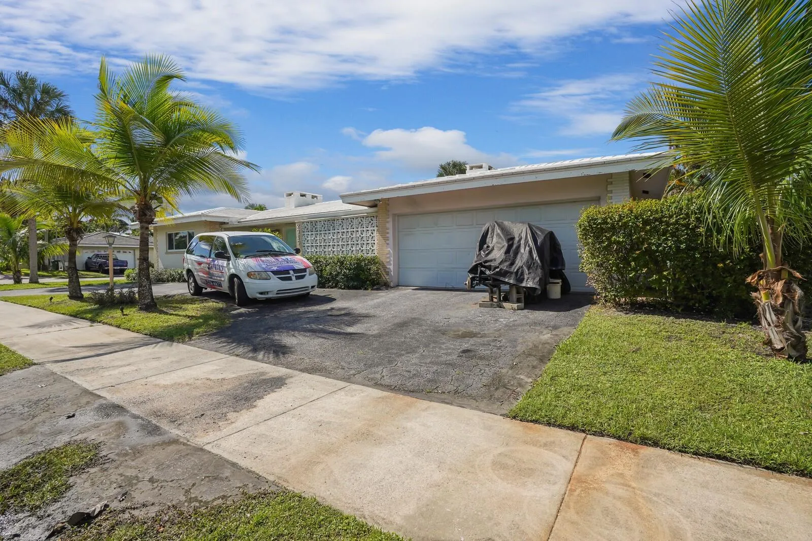 2919 NW 11th Ter