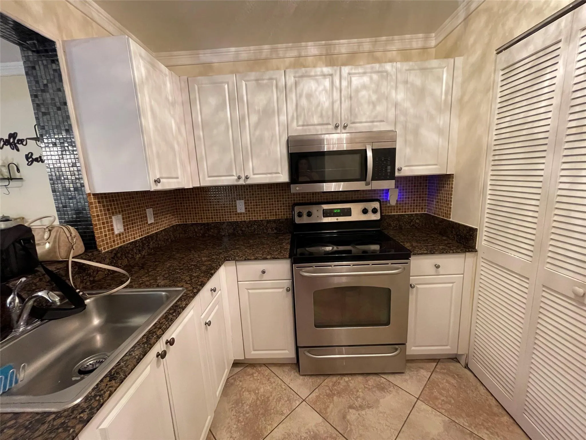 1341 SE 3rd Ave, #110