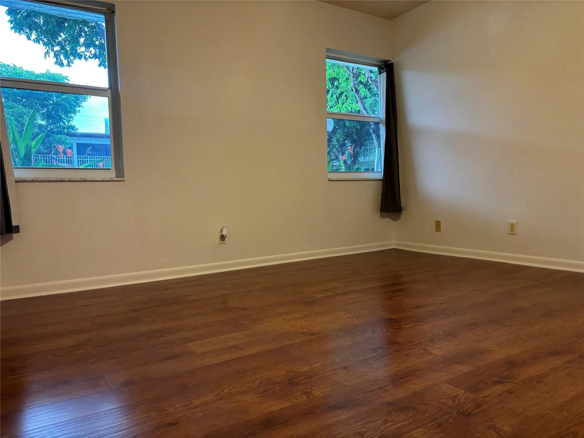 860 SE 6th Ave, #303