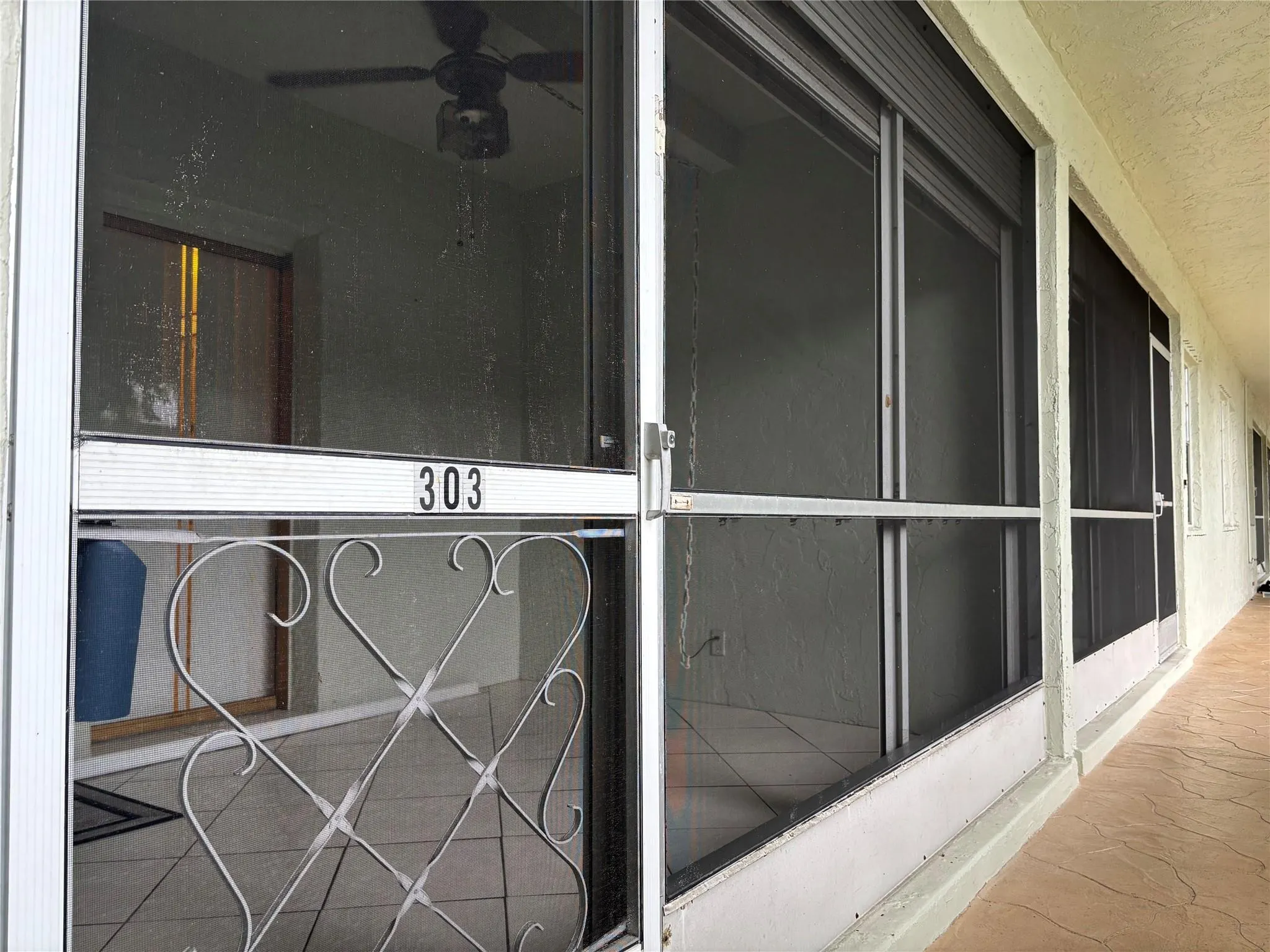 860 SE 6th Ave, #303