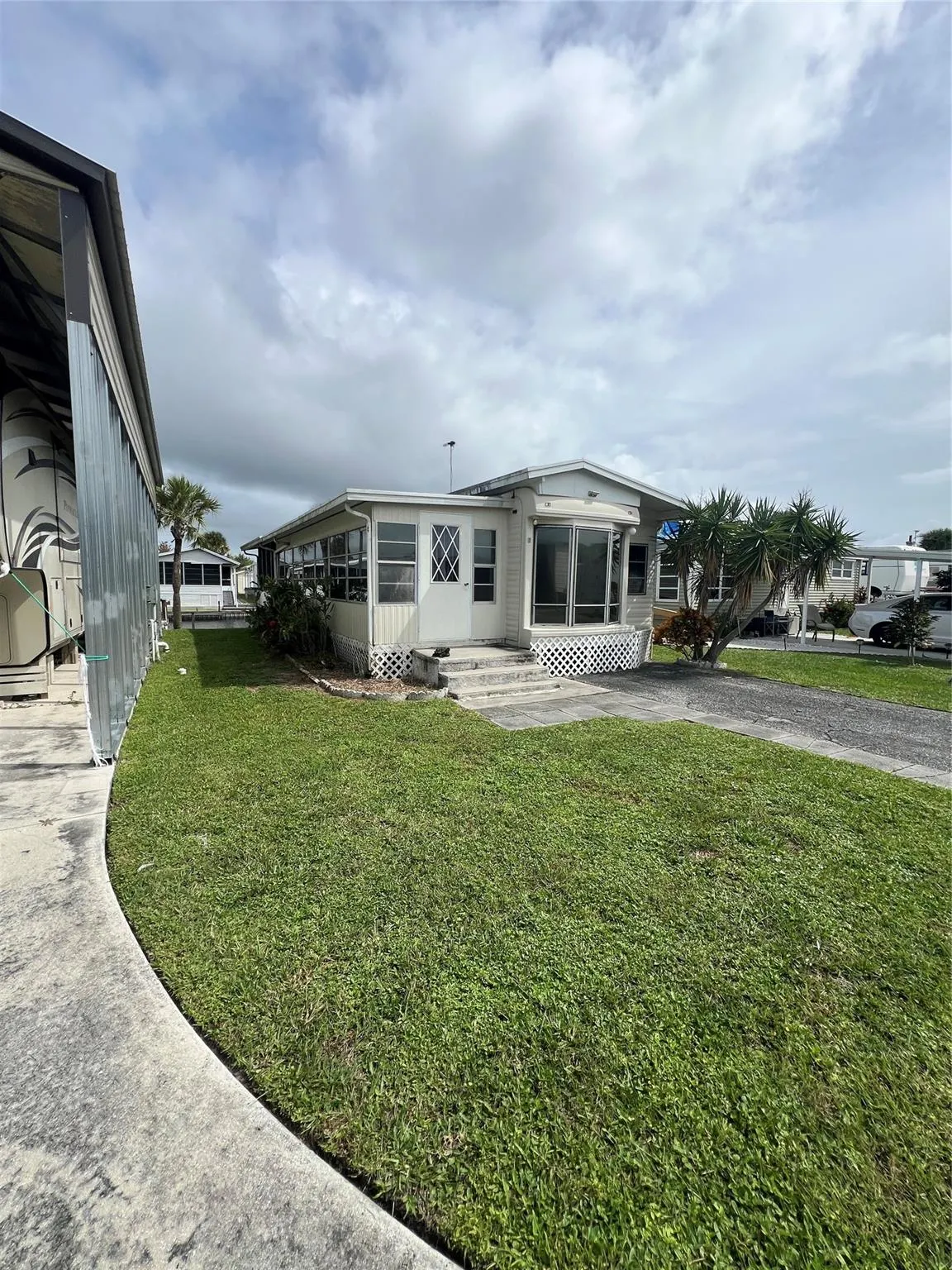 10 Shell Rd