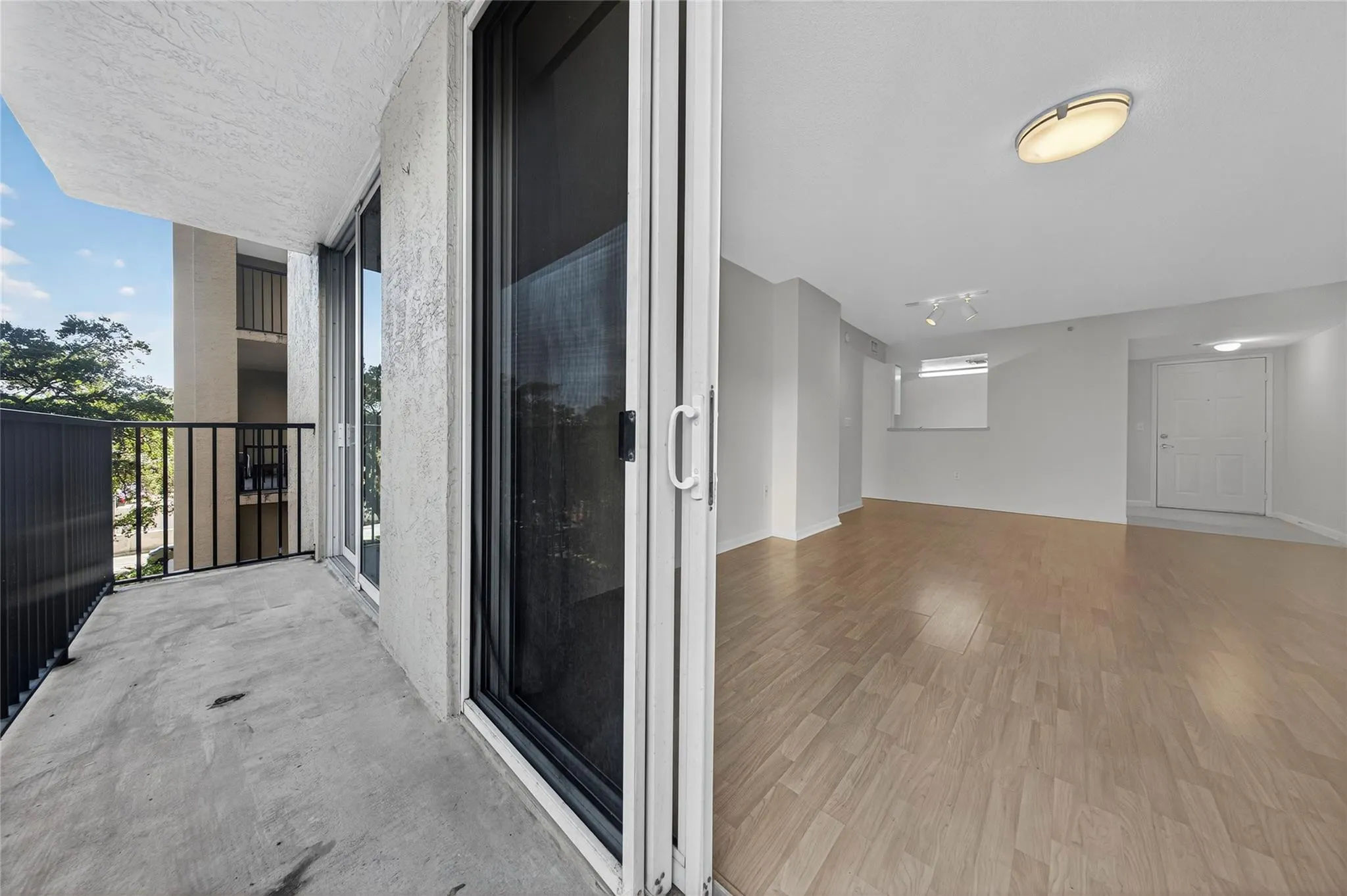 520 SE 5th Ave, #2207