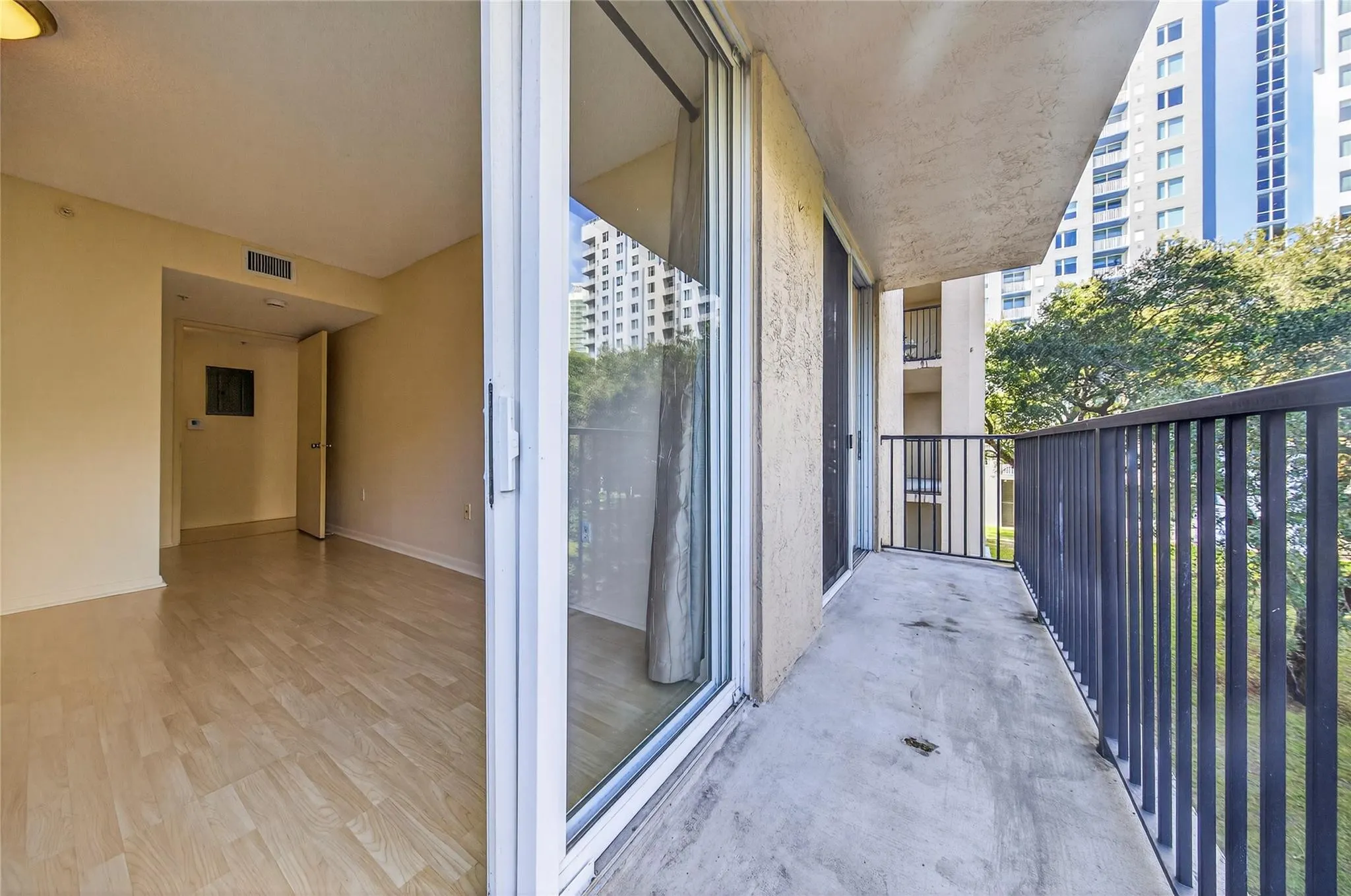 520 SE 5th Ave, #2207