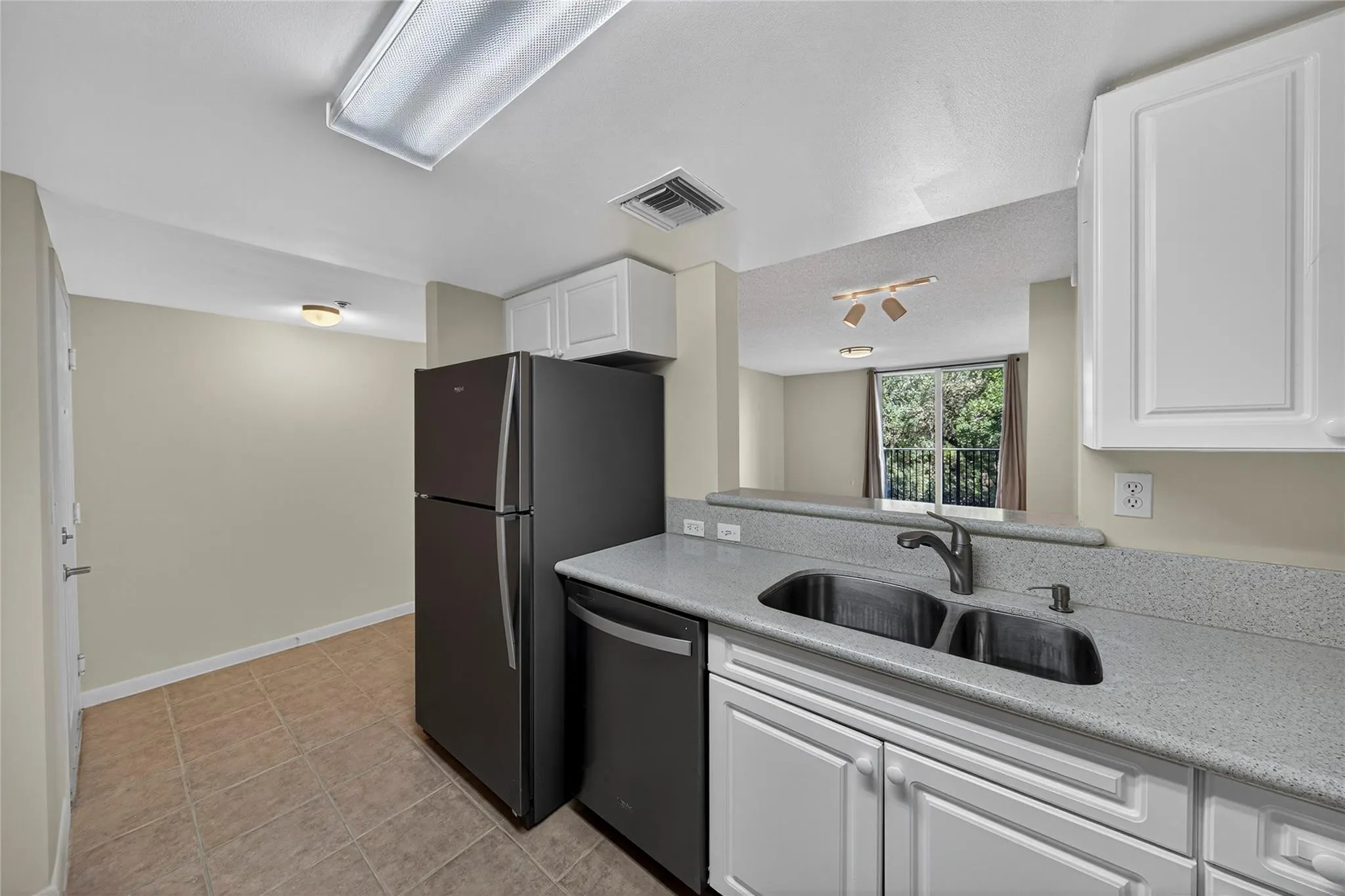 520 SE 5th Ave, #2207