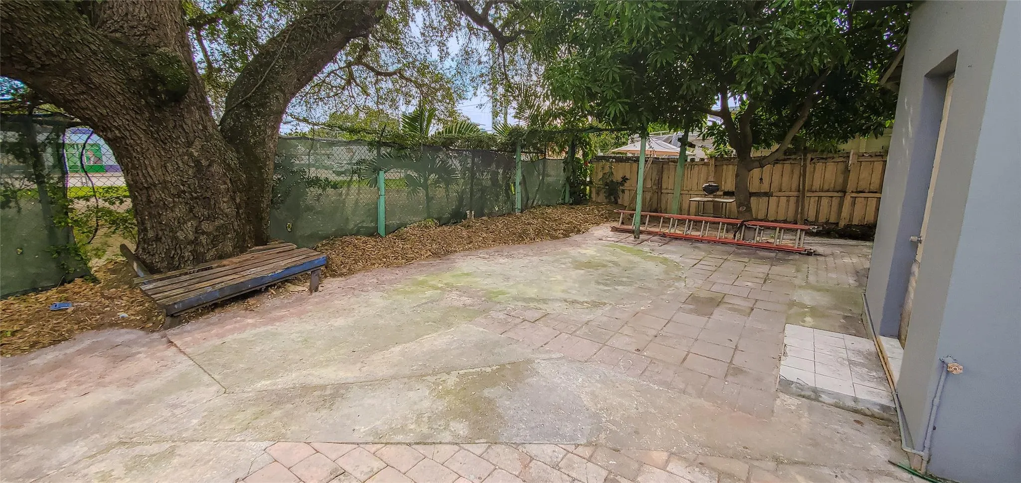 1390-1392 NW 29th Ter