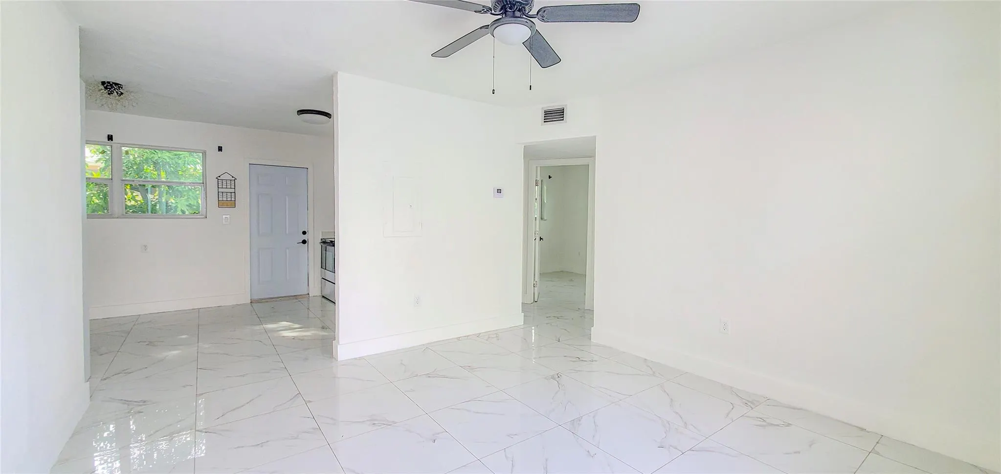 1390-1392 NW 29th Ter