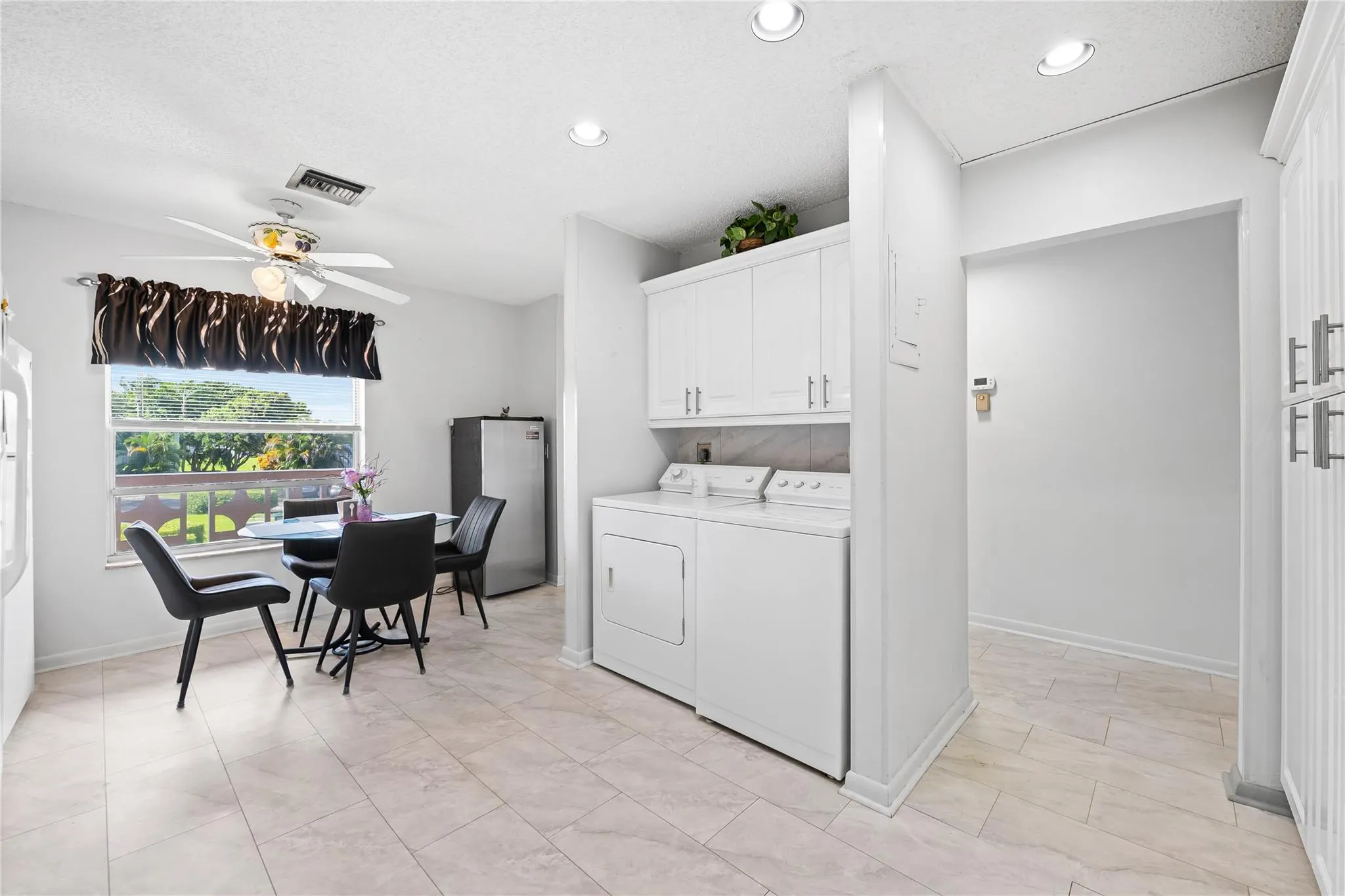 1621 NW 20th Ave, #203