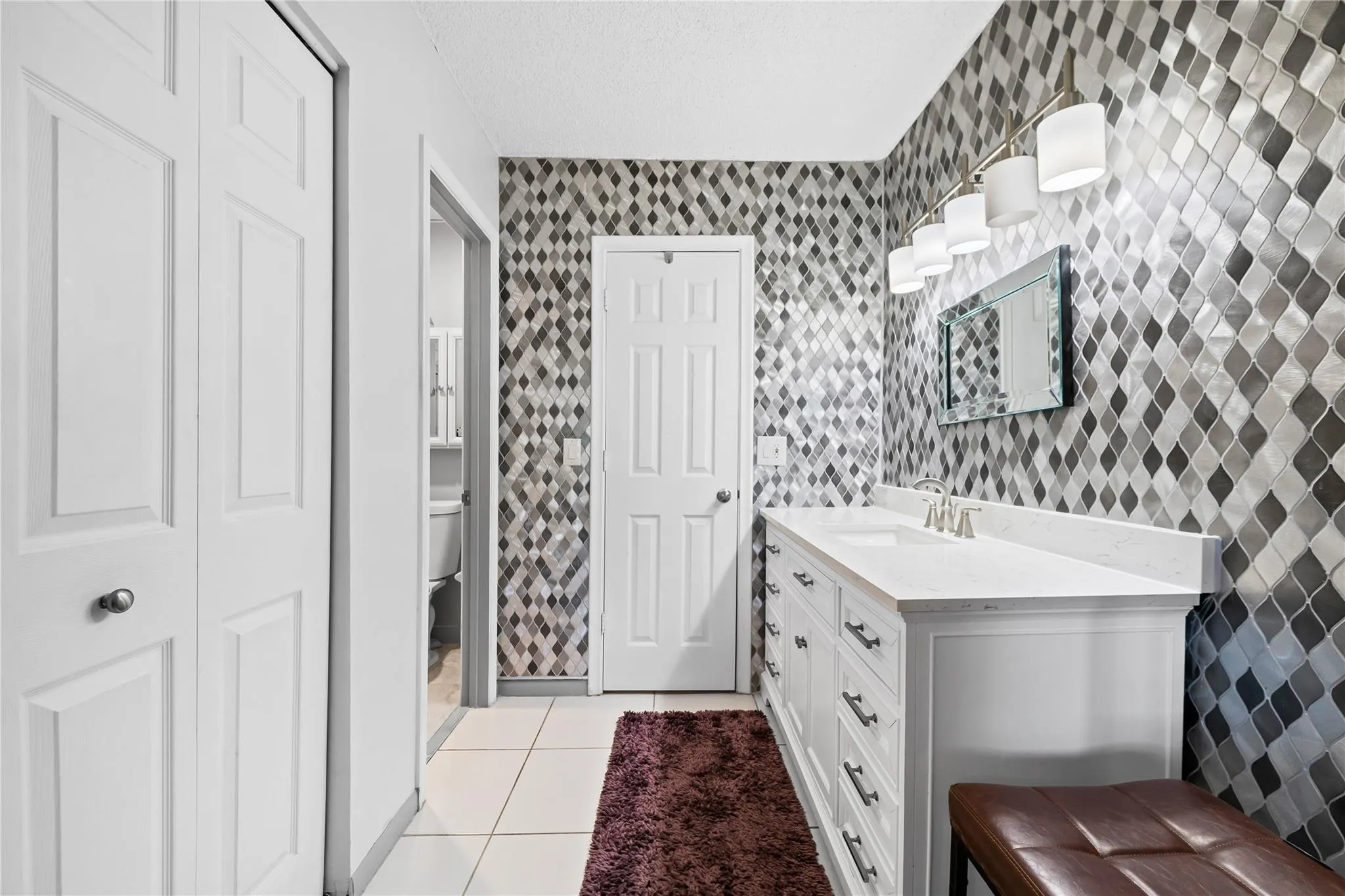 1621 NW 20th Ave, #203